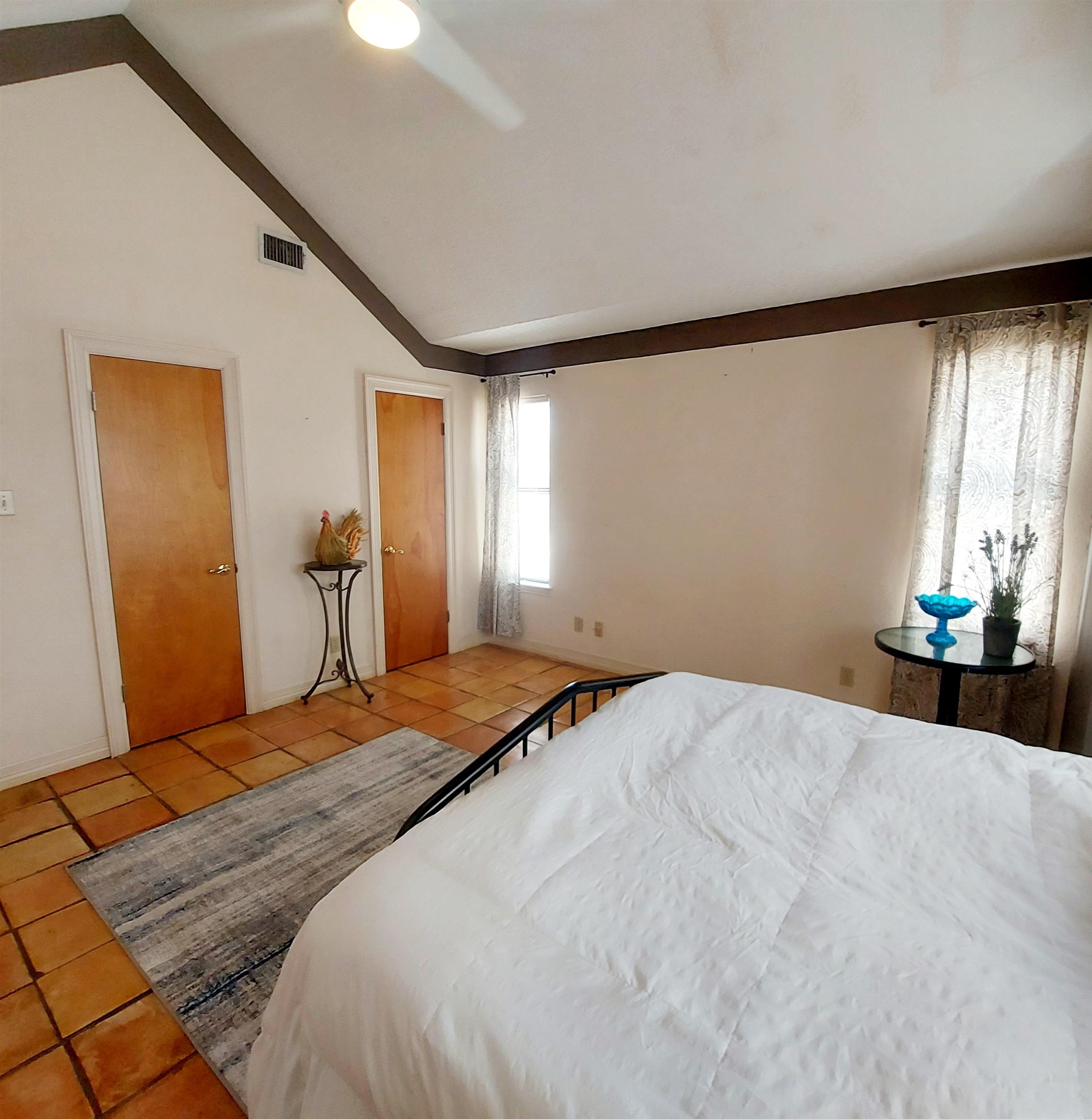 Image 22 of 50 For 585 Palomino