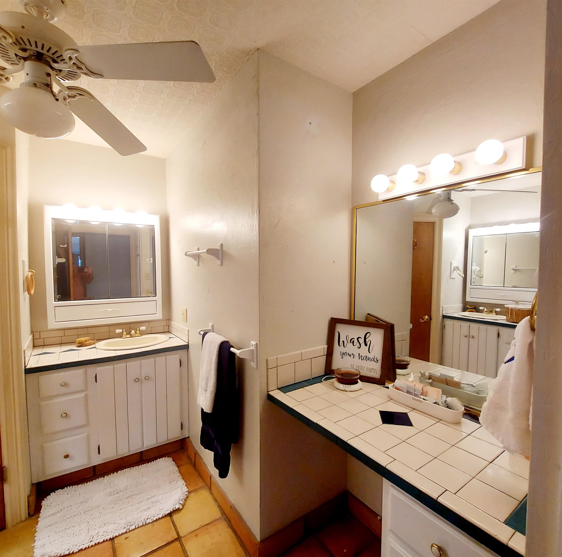 Image 23 of 50 For 585 Palomino