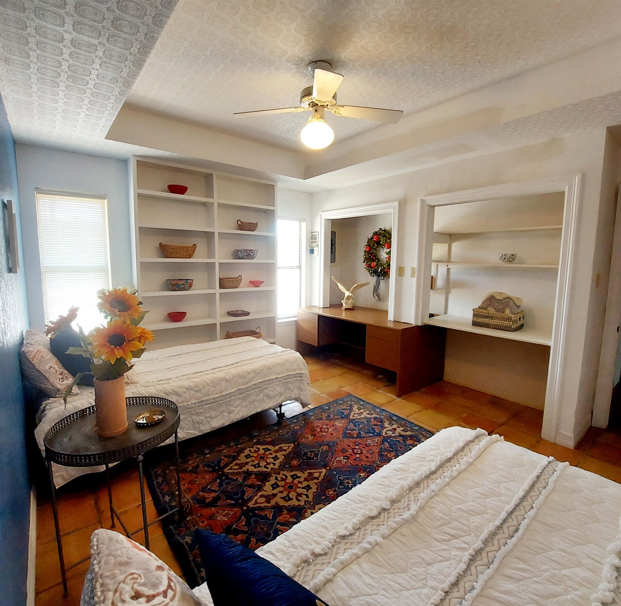 Image 28 of 50 For 585 Palomino