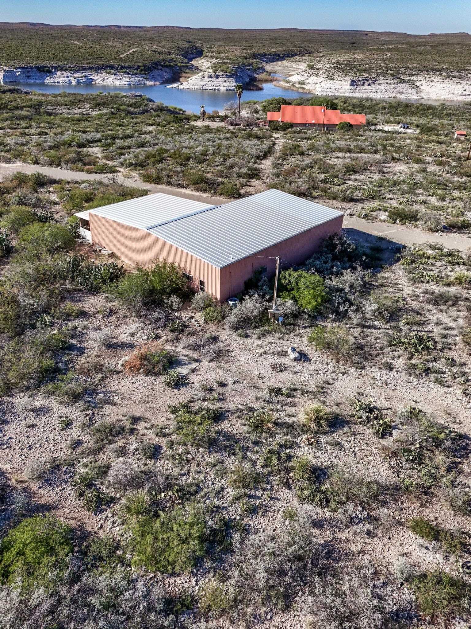 Image 48 of 50 For 585 Palomino