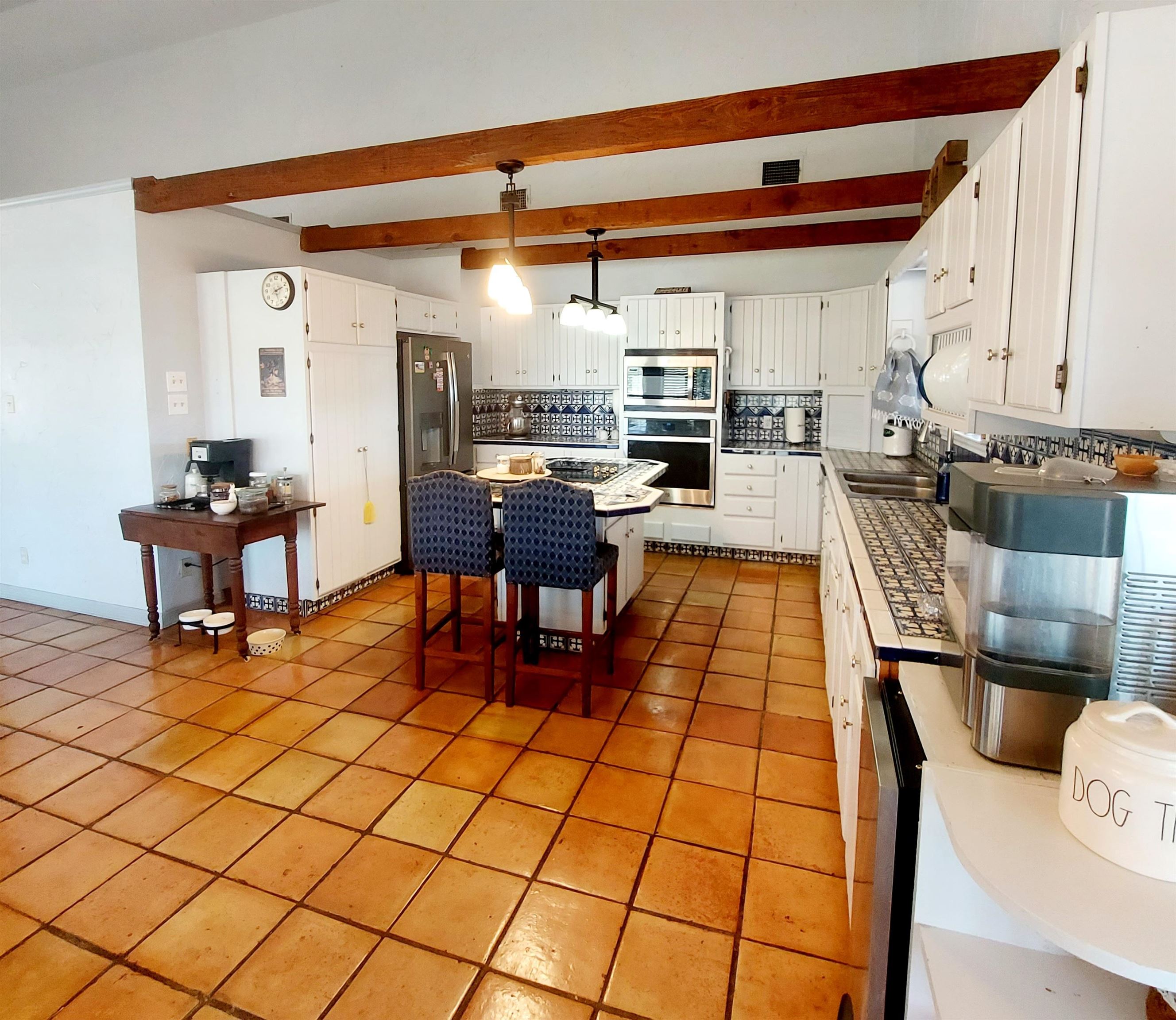 Image 9 of 50 For 585 Palomino