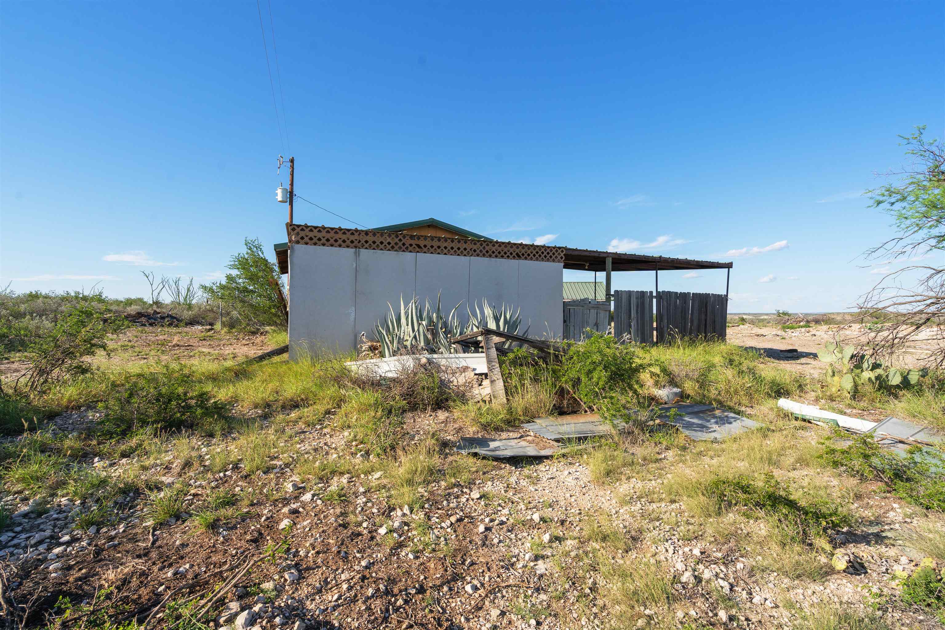 Image 16 of 17 For 217 Bullis Well