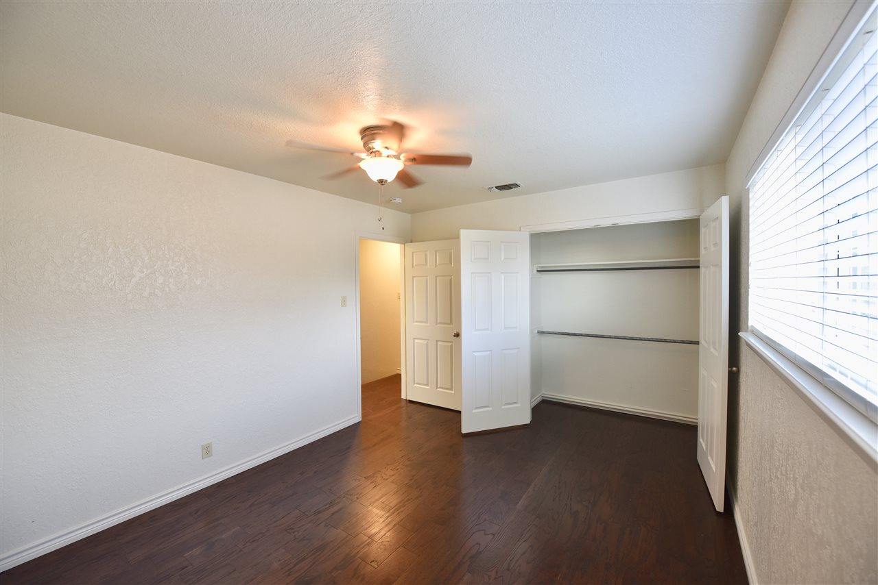 Image 12 of 21 For 113 B Rhonda Drive