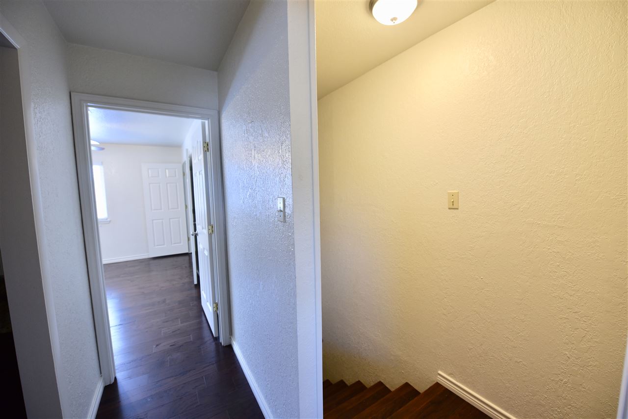 Image 19 of 21 For 113 B Rhonda Drive