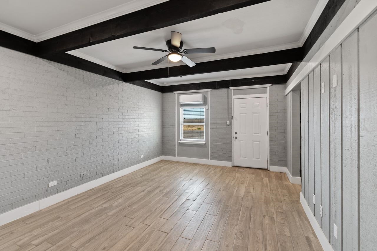 Image 6 of 9 For 11207 Us Hwy 90 Unit A2 W