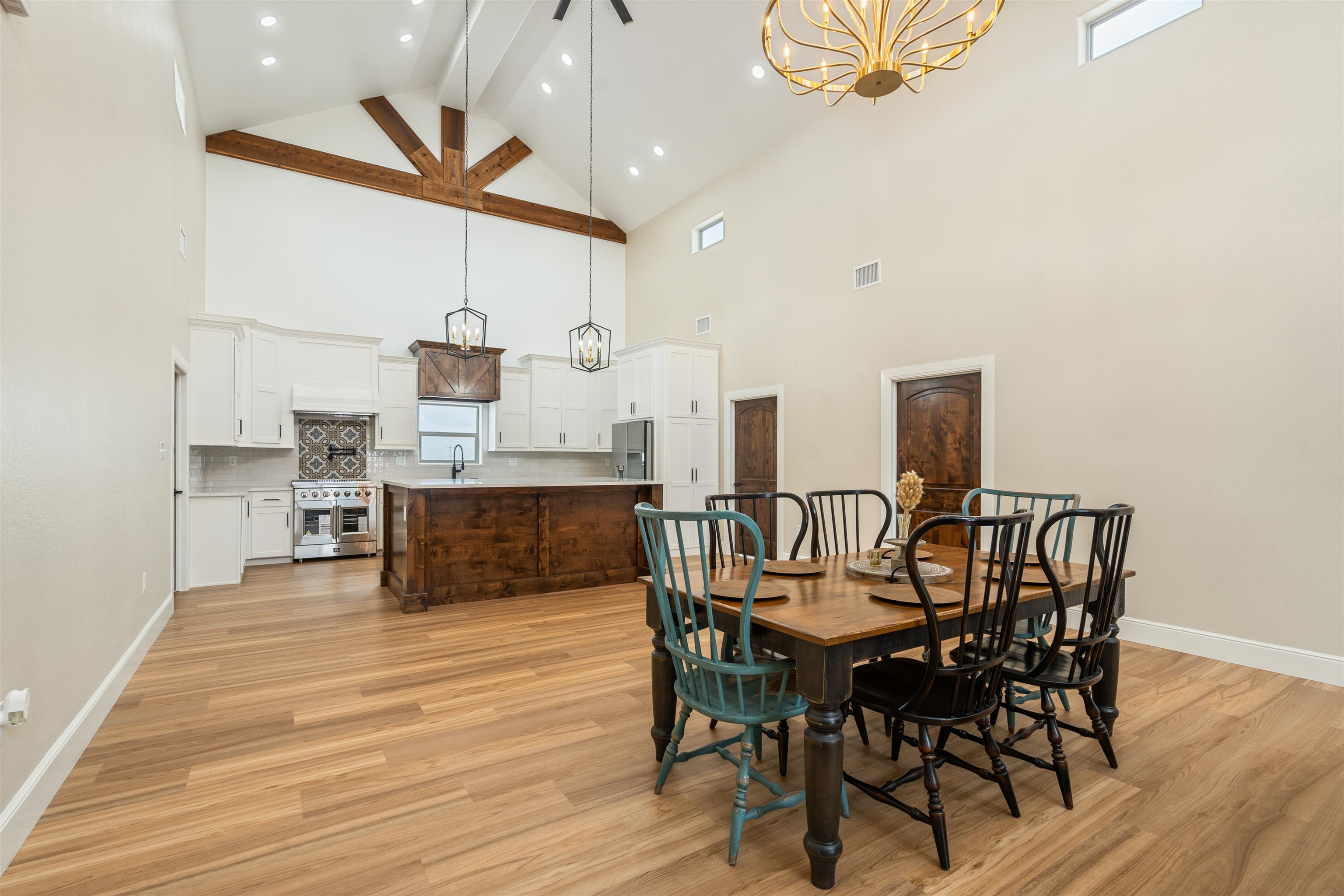 Image 13 of 50 For 1679 Kelley Ranch Road