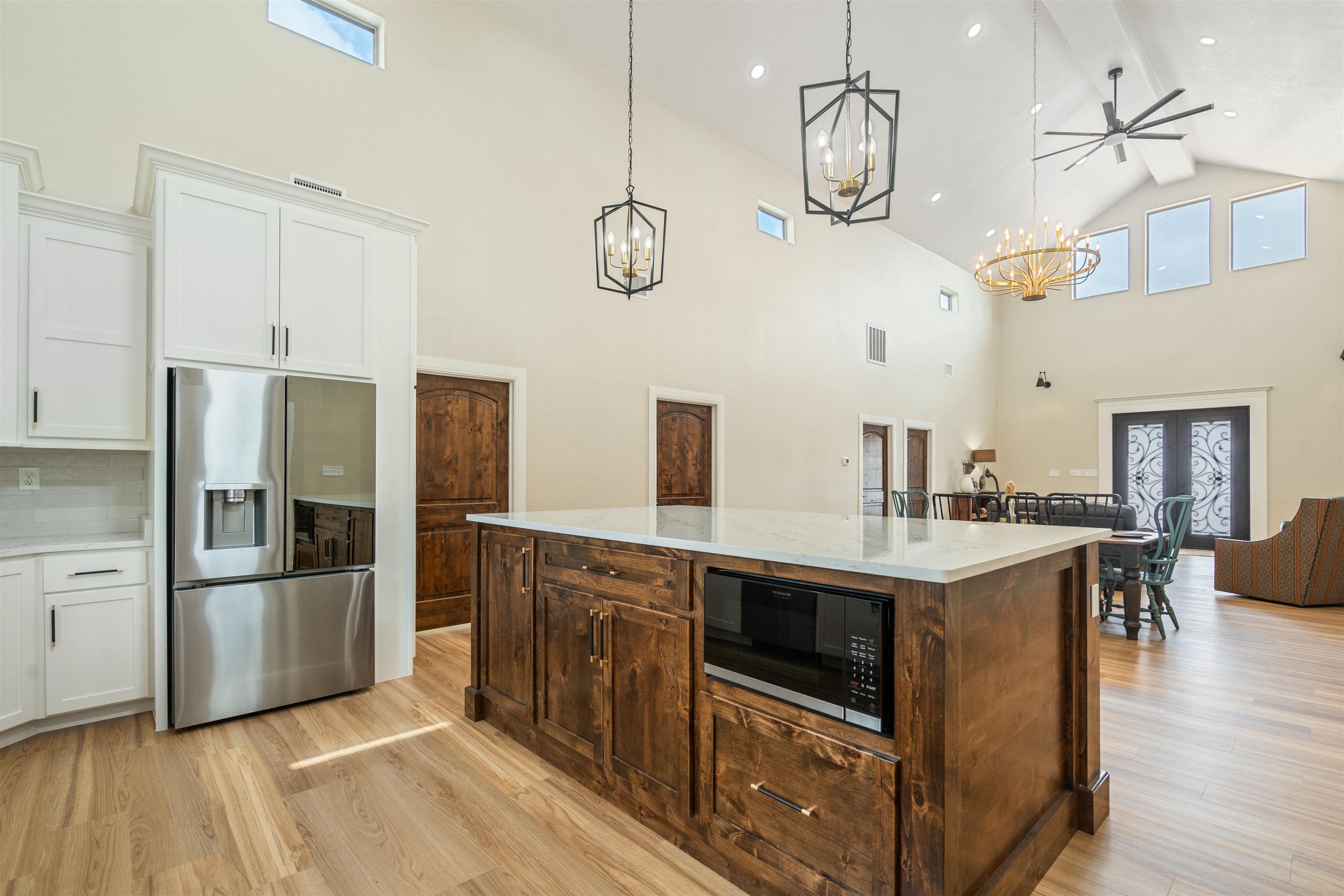 Image 19 of 50 For 1679 Kelley Ranch Road