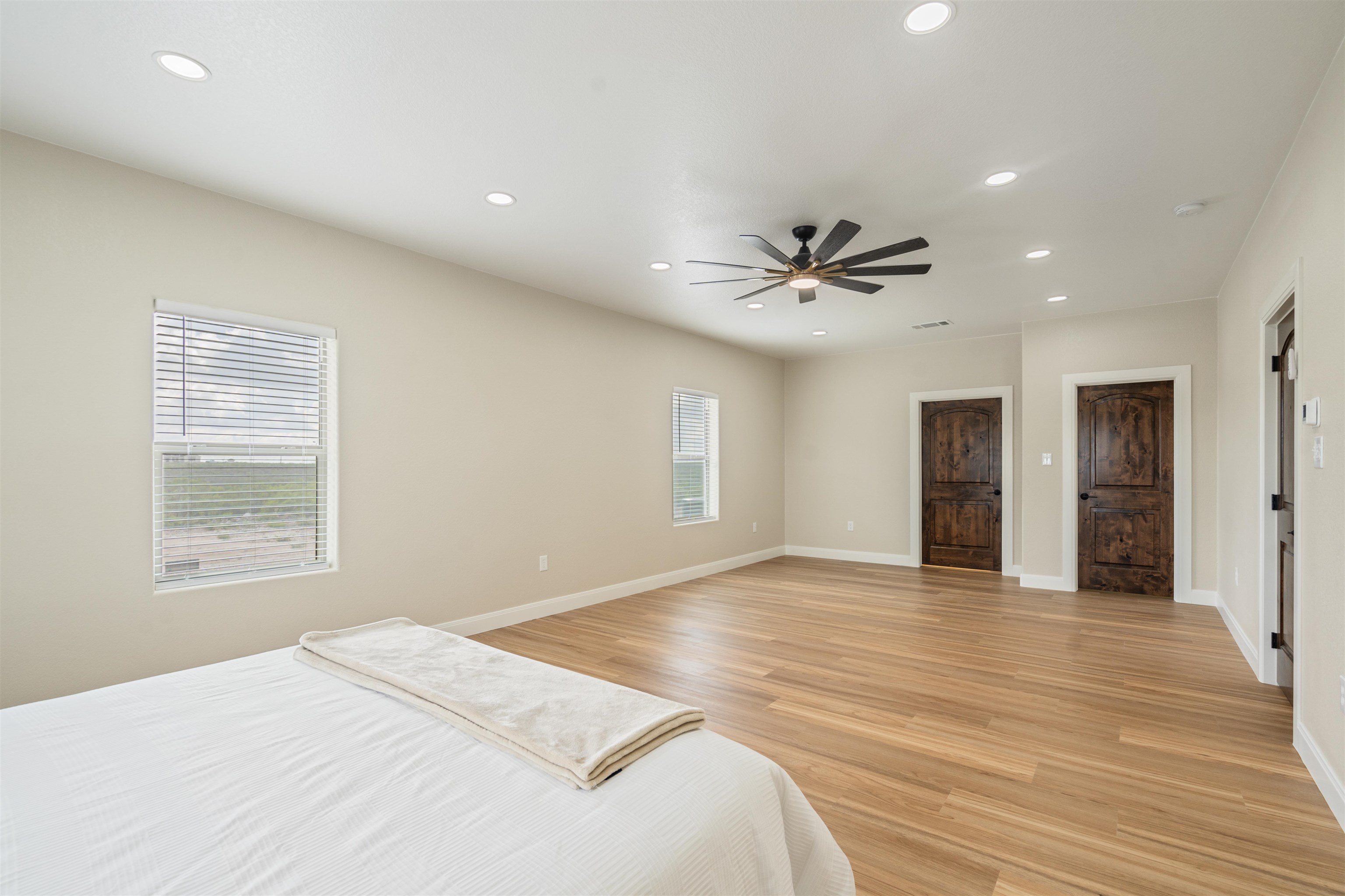 Image 25 of 50 For 1679 Kelley Ranch Road