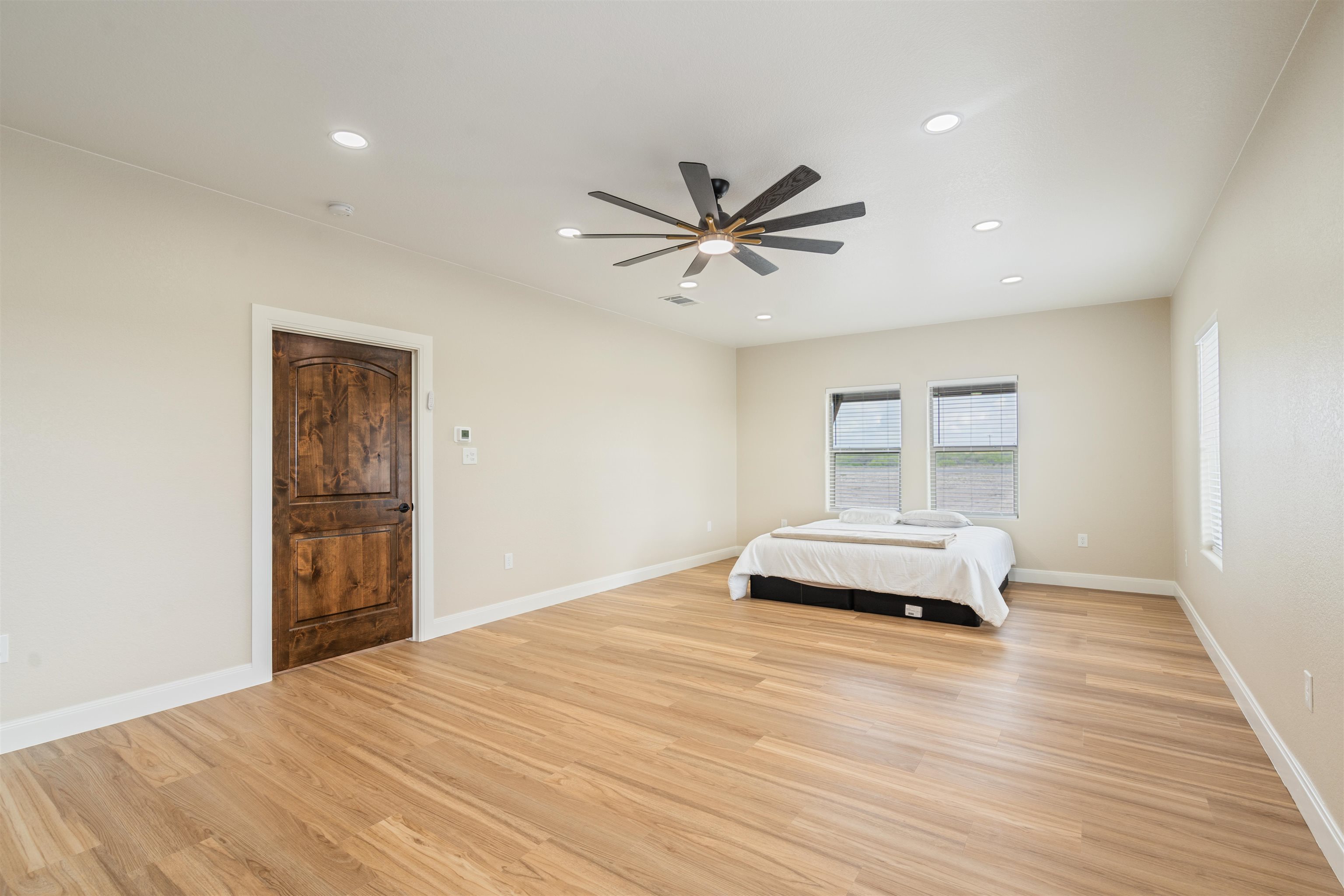 Image 28 of 50 For 1679 Kelley Ranch Road