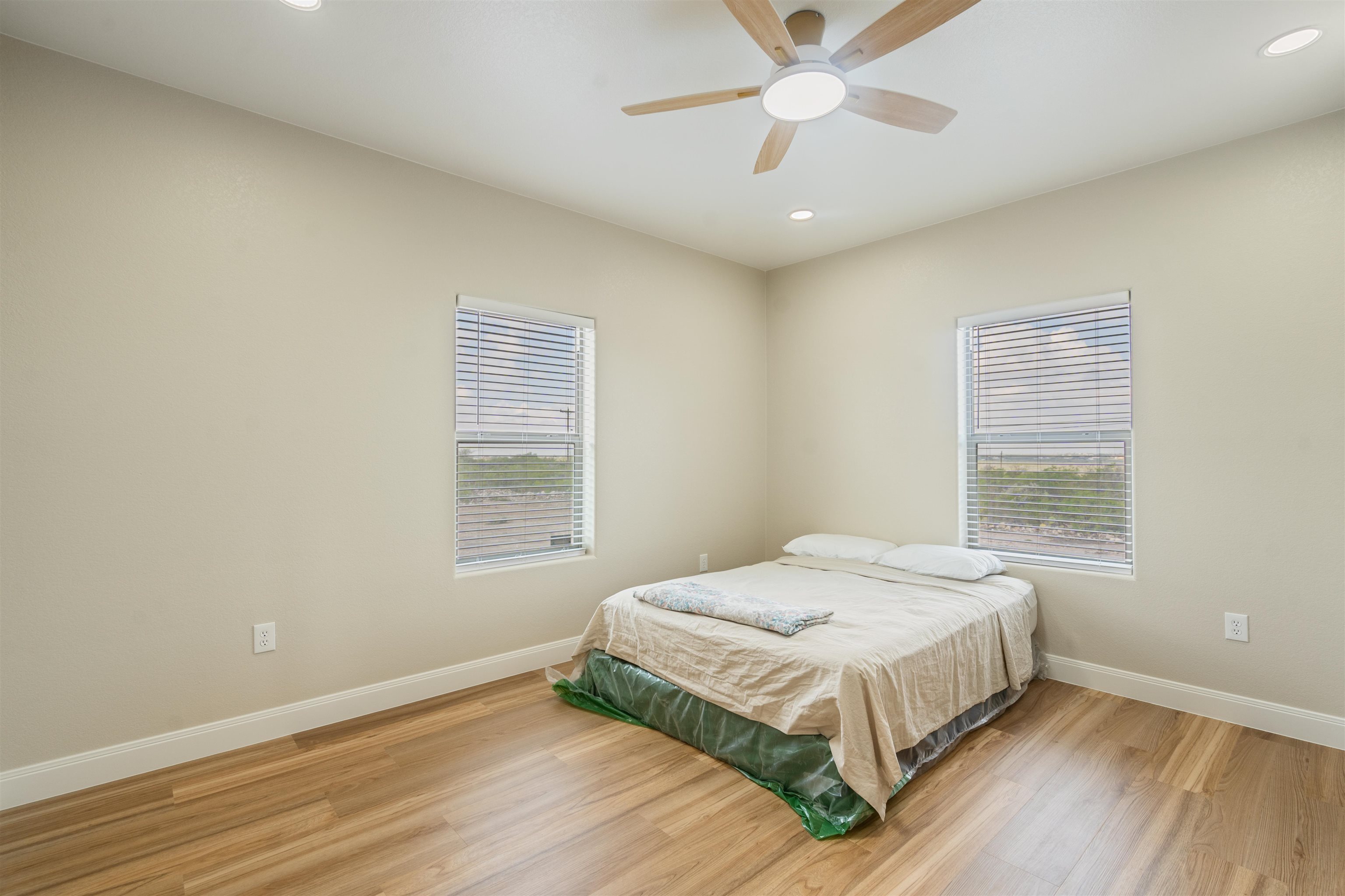 Image 35 of 50 For 1679 Kelley Ranch Road