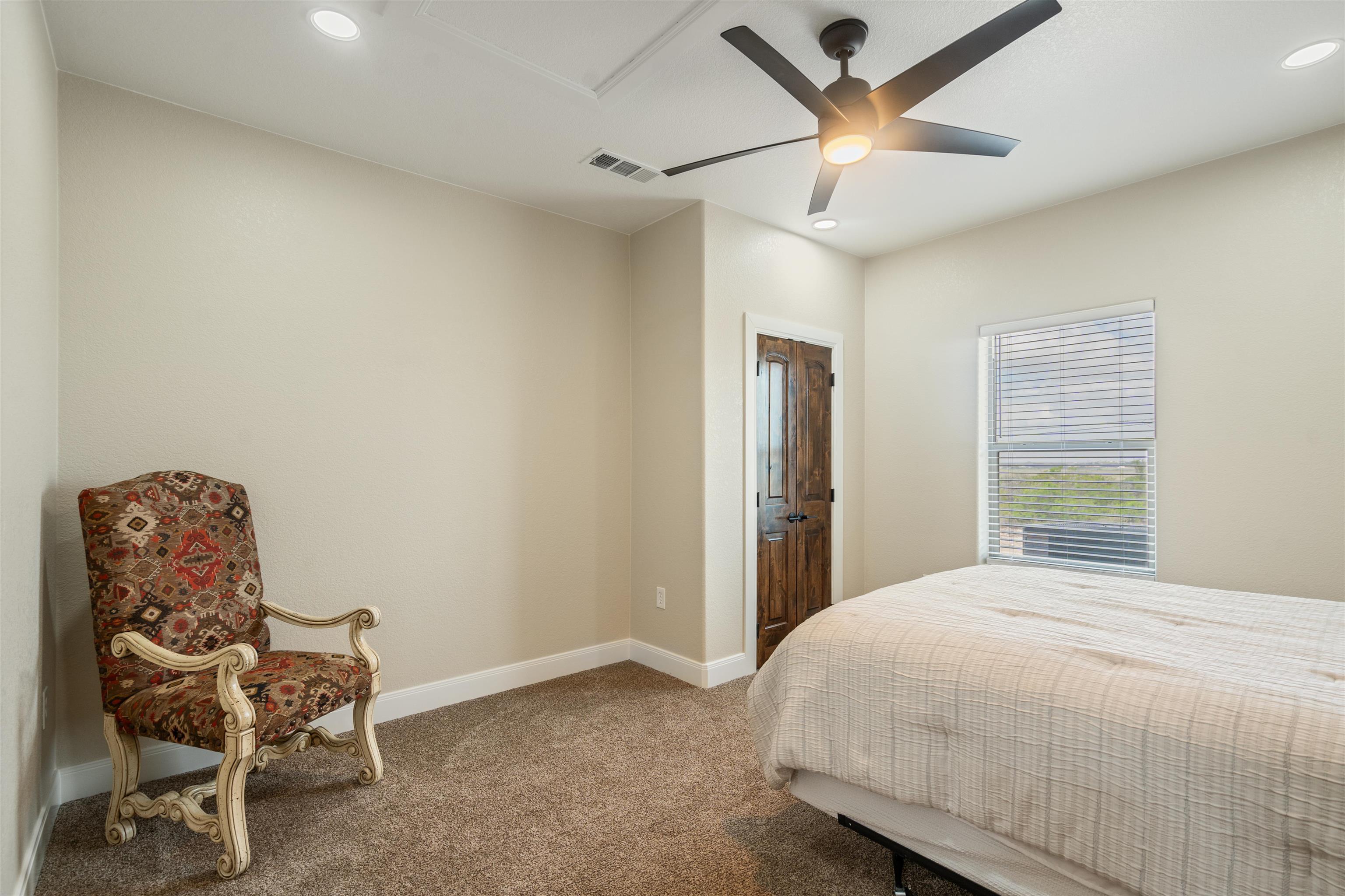 Image 39 of 50 For 1679 Kelley Ranch Road