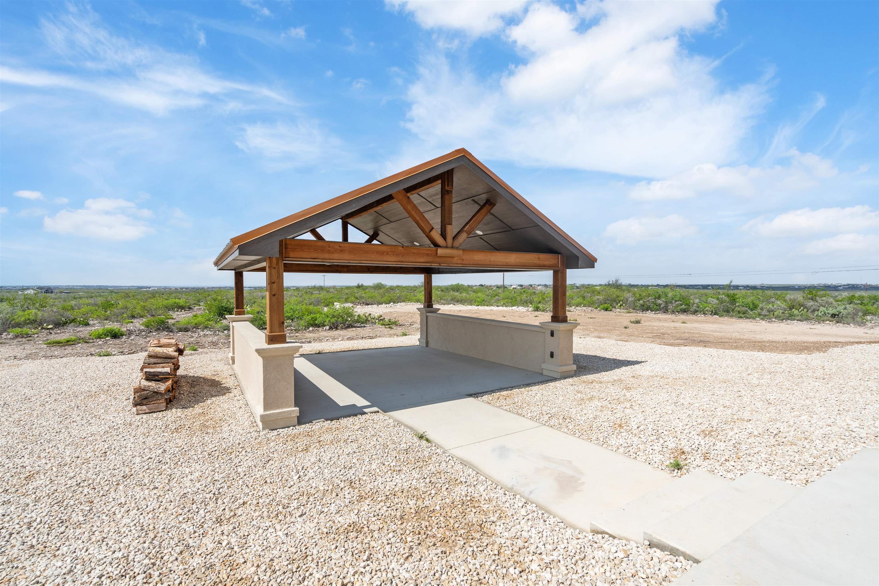 Image 6 of 50 For 1679 Kelley Ranch Road