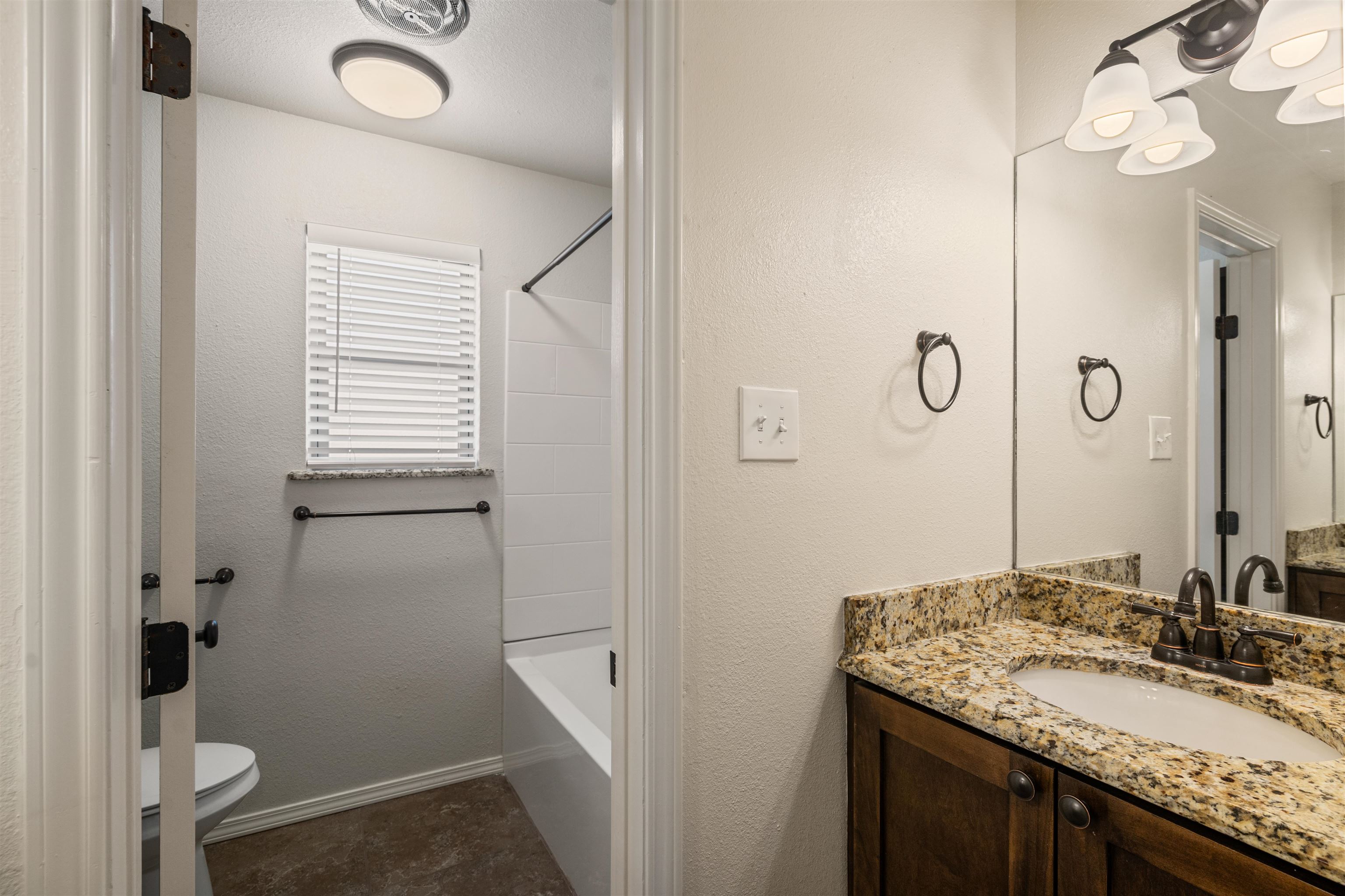 Image 17 of 23 For 111 A Rhonda Drive