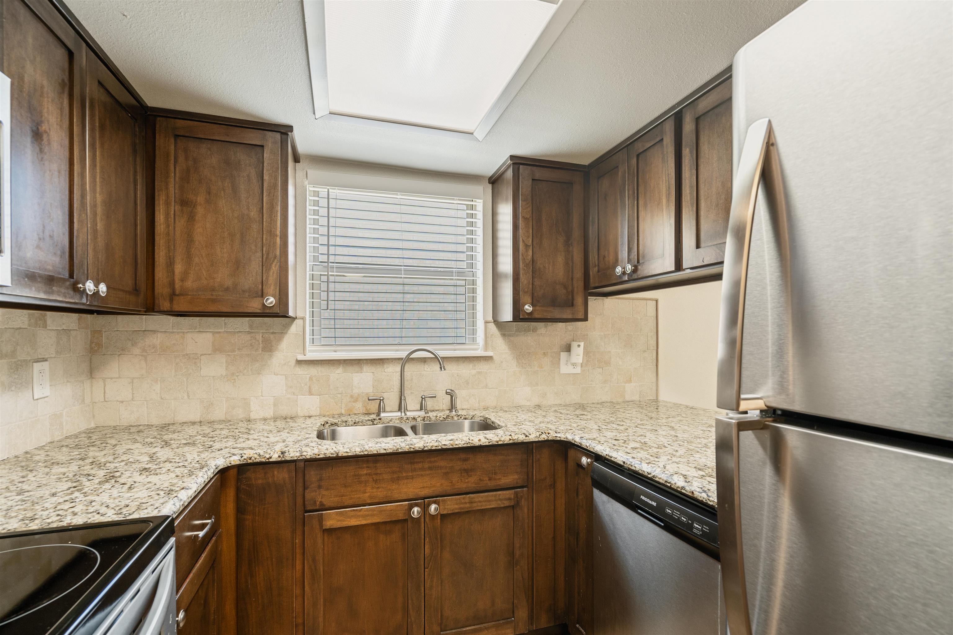 Image 8 of 23 For 111 A Rhonda Drive