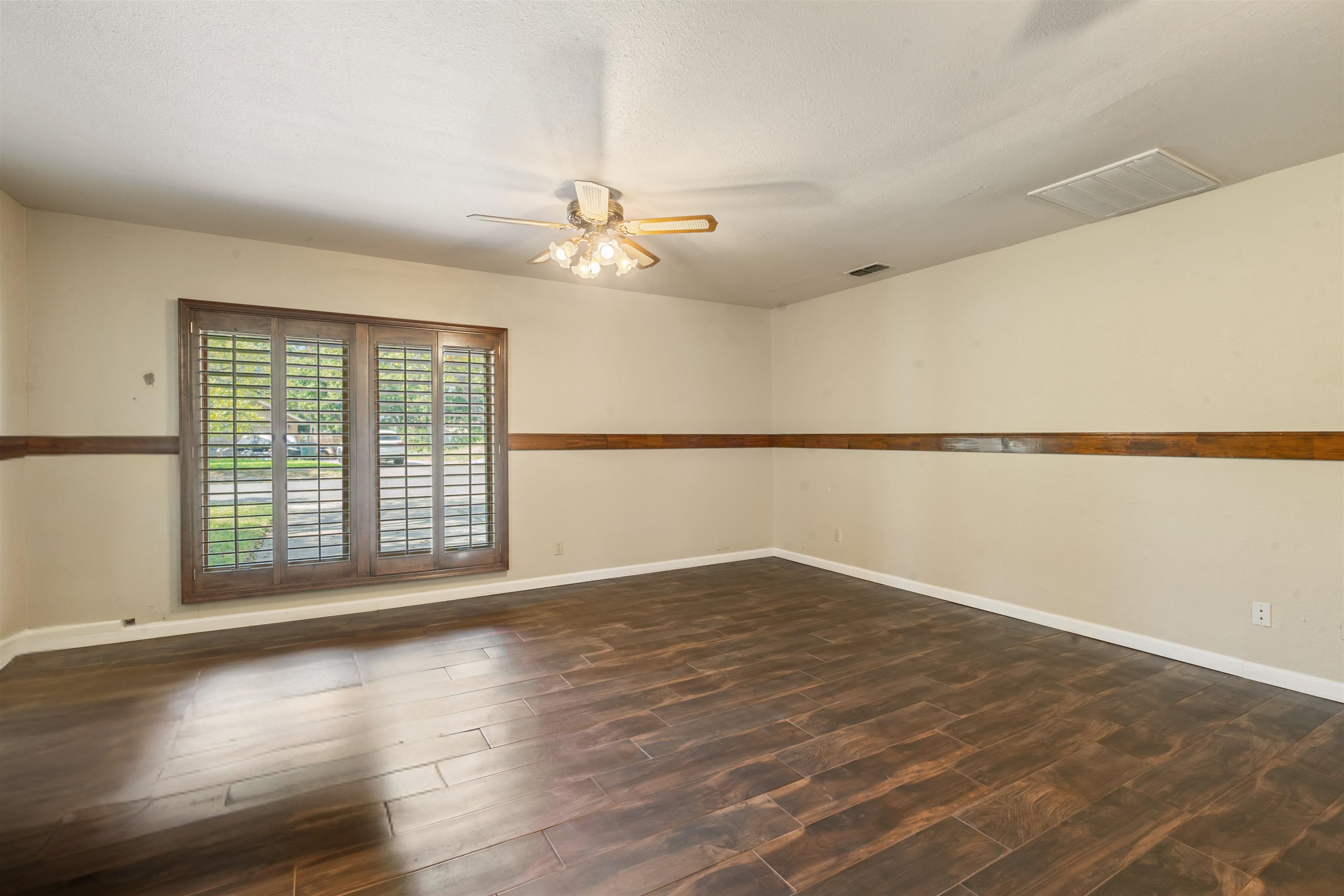 Image 39 of 50 For 106 Angela  