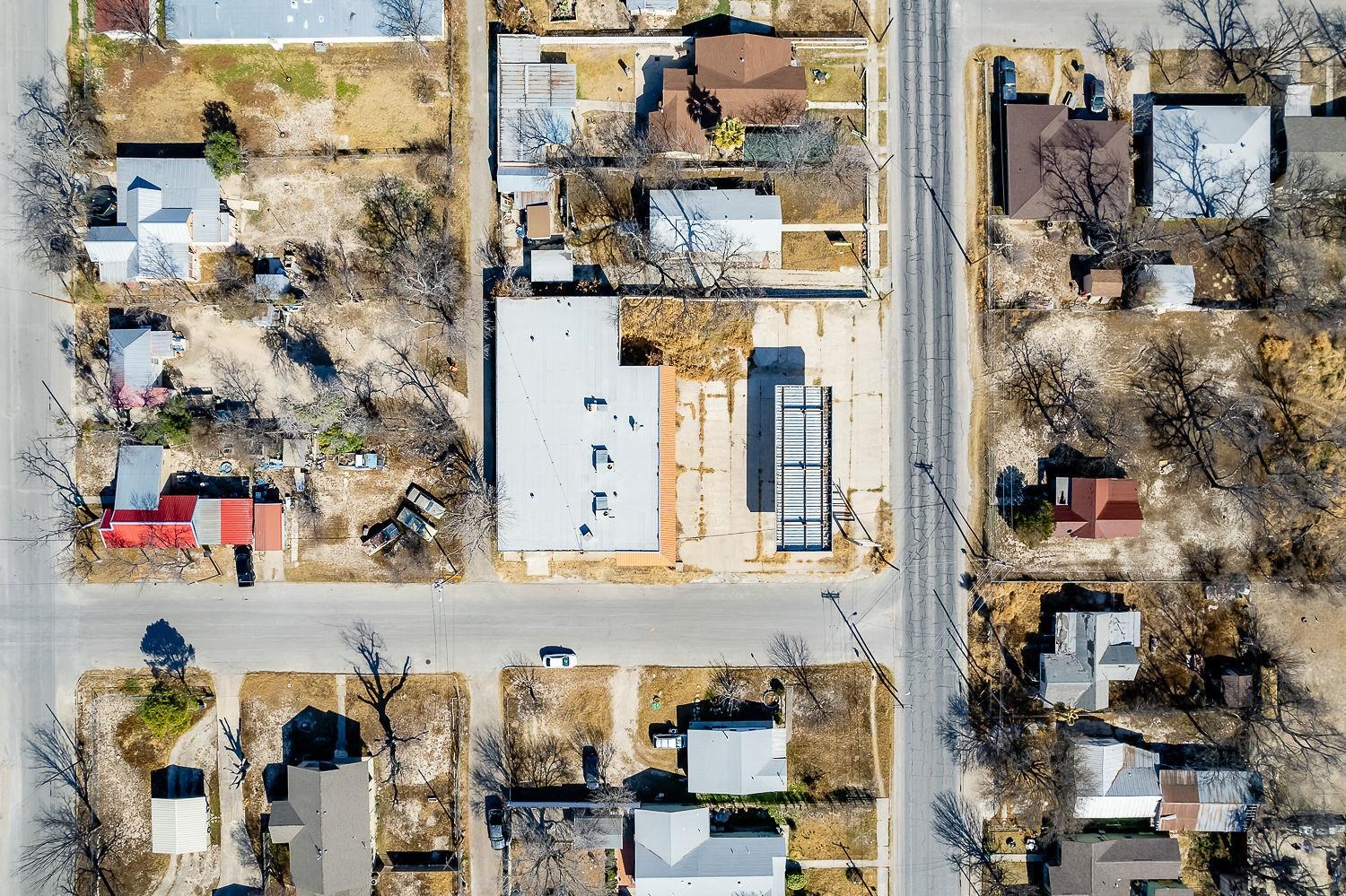 Image 14 of 50 For 811 Las Vacas