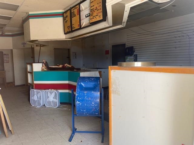 Image 30 of 50 For 811 Las Vacas