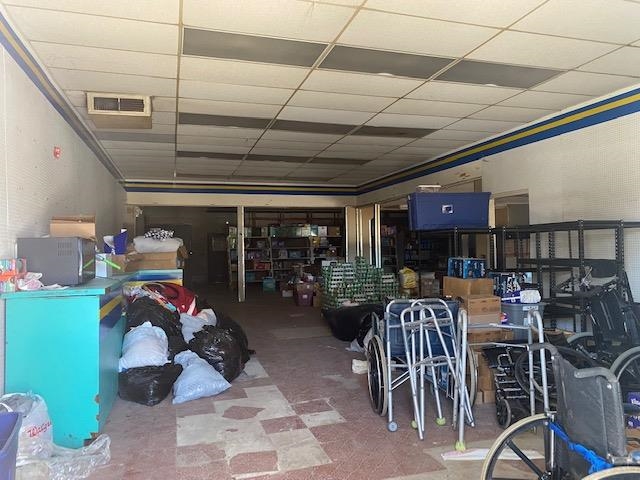 Image 33 of 50 For 811 Las Vacas