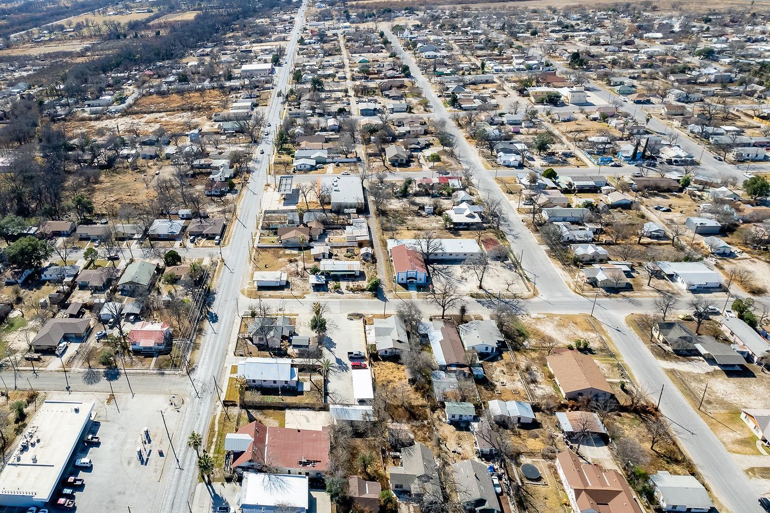 Image 47 of 50 For 811 Las Vacas