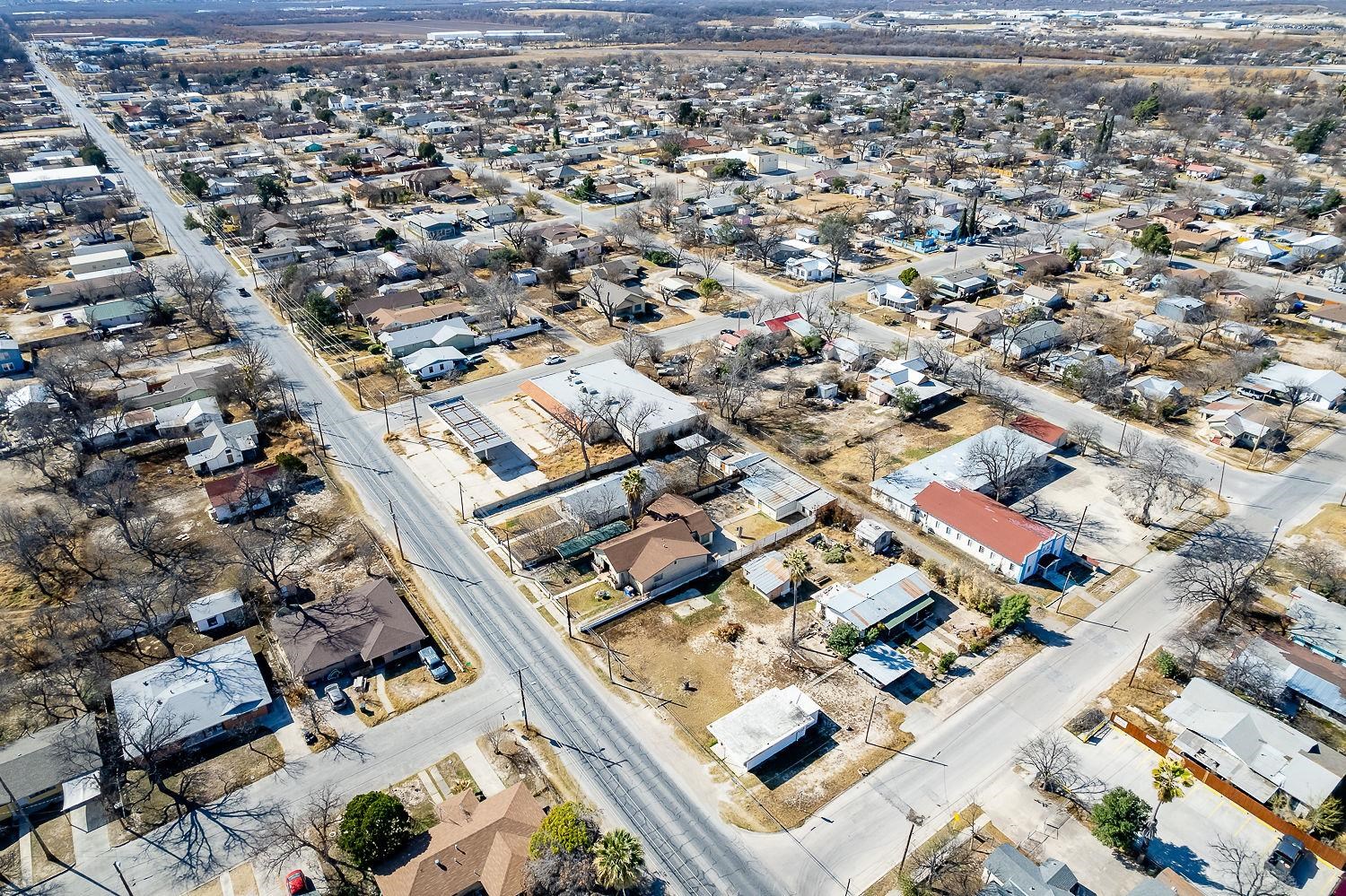 Image 49 of 50 For 811 Las Vacas