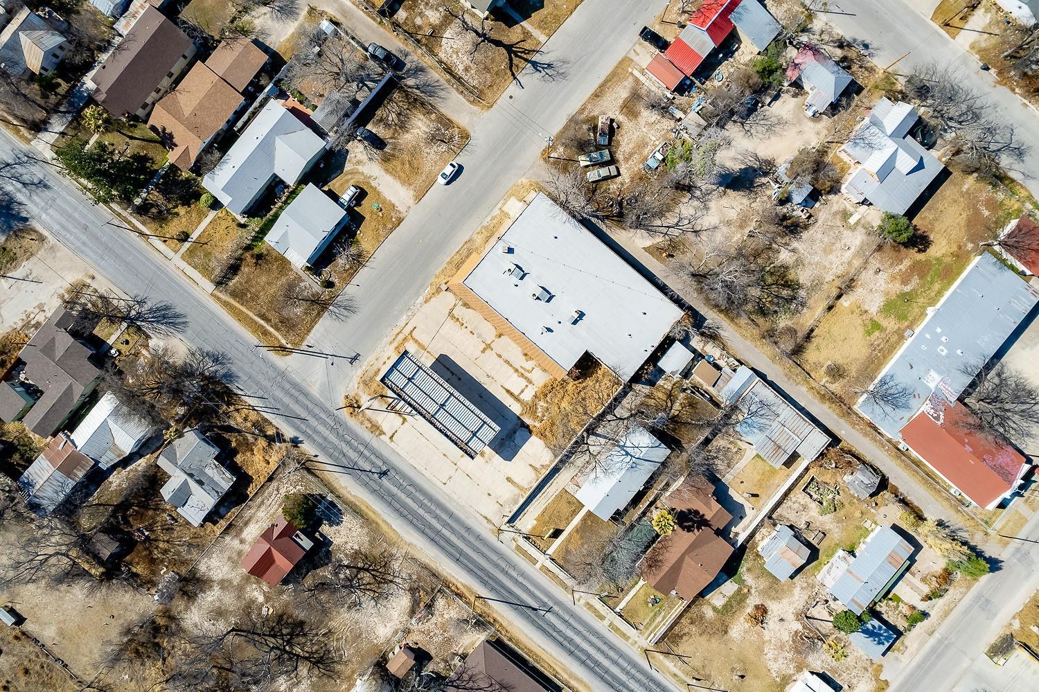 Image 6 of 50 For 811 Las Vacas