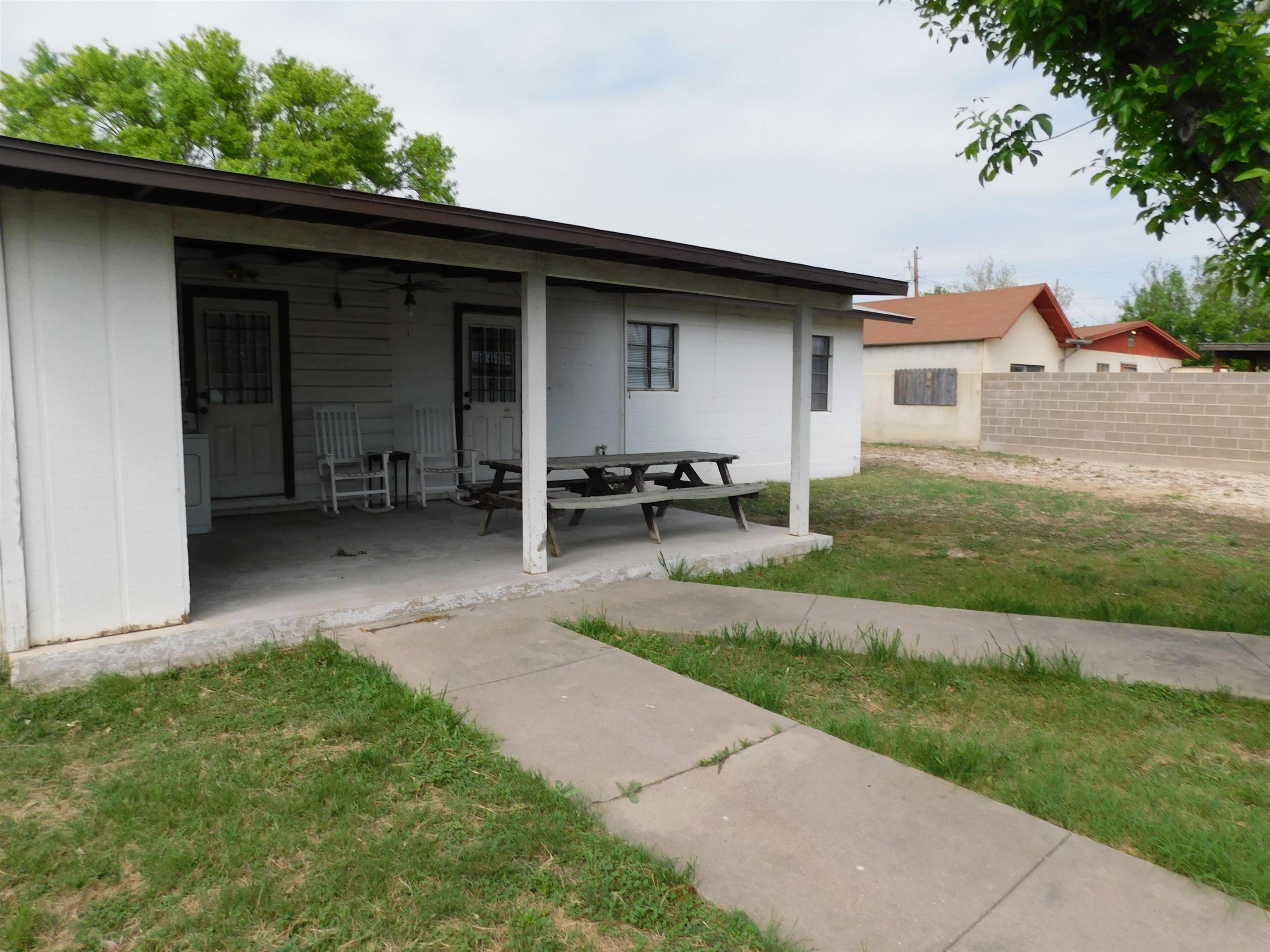 Image 17 of 17 For 610 7th W