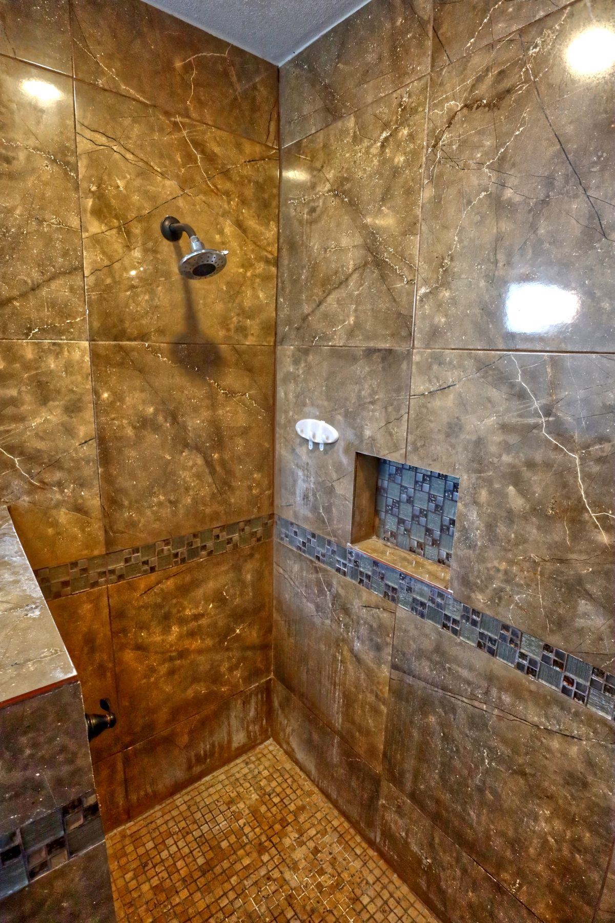 Image 13 of 19 For 209 Margaret