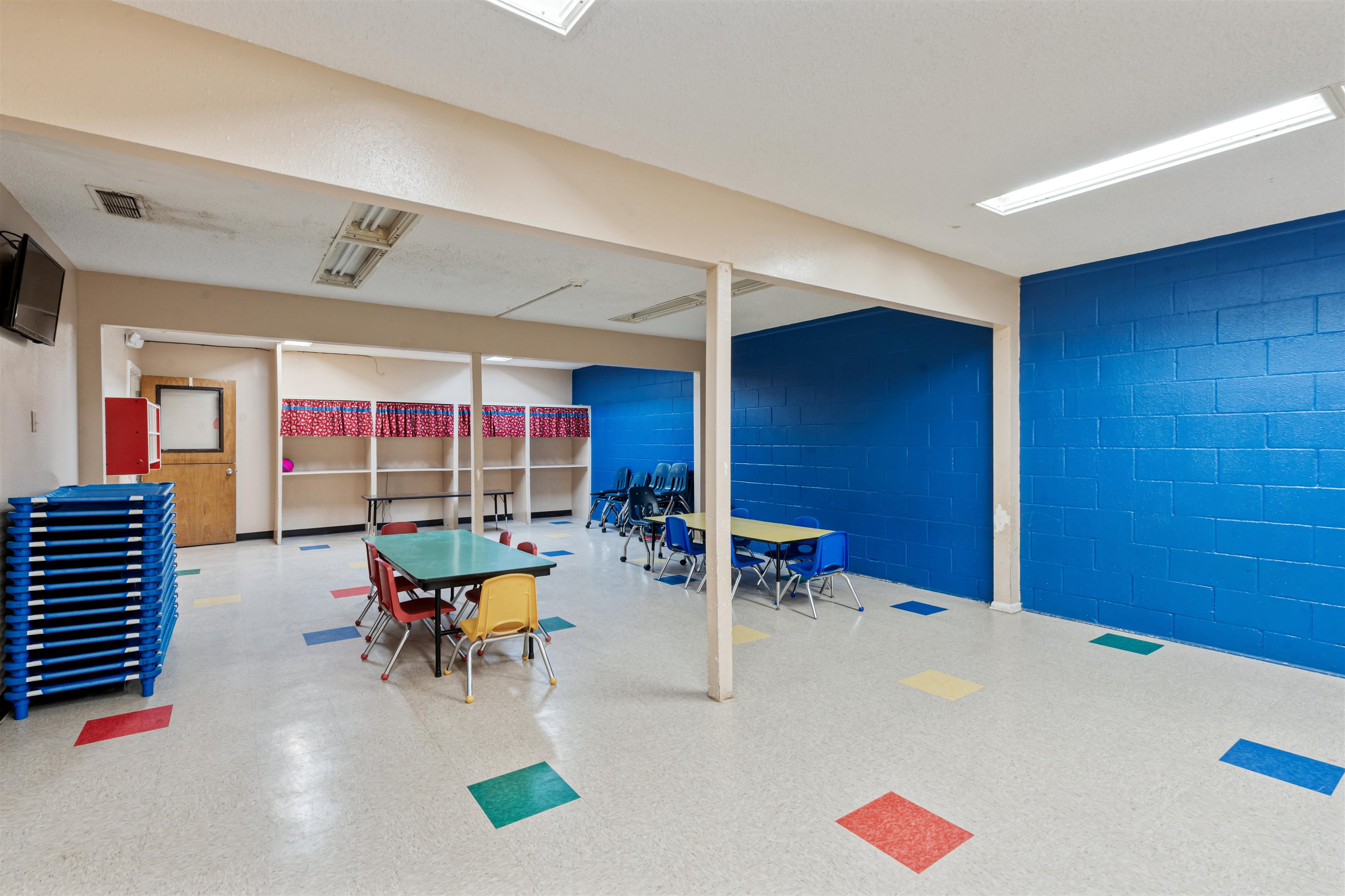 Image 19 of 48 For 3603 Veterans