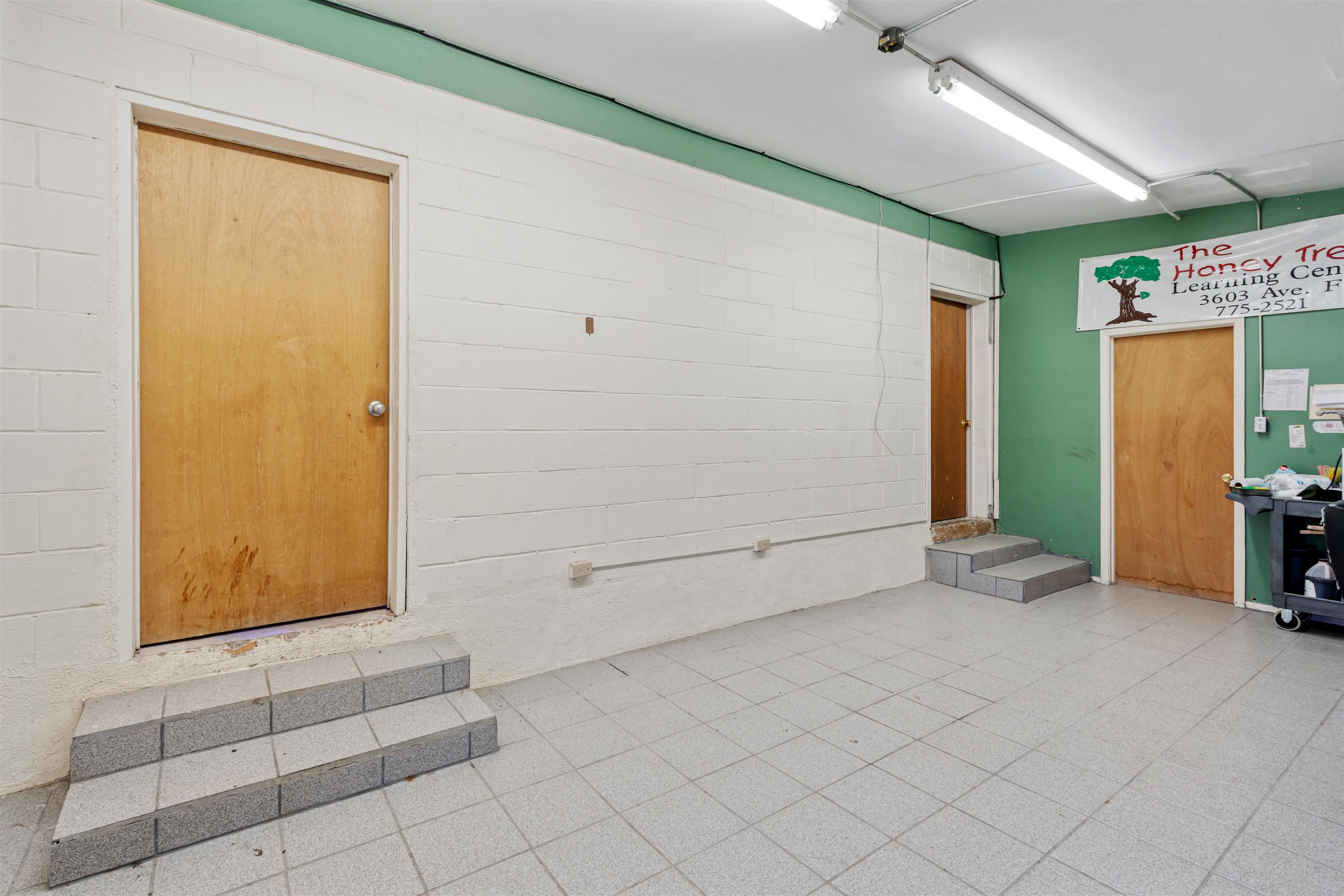 Image 32 of 48 For 3603 Veterans