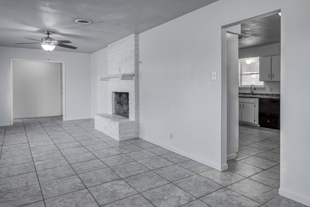 Image 6 of 20 For 243 Elizabeth