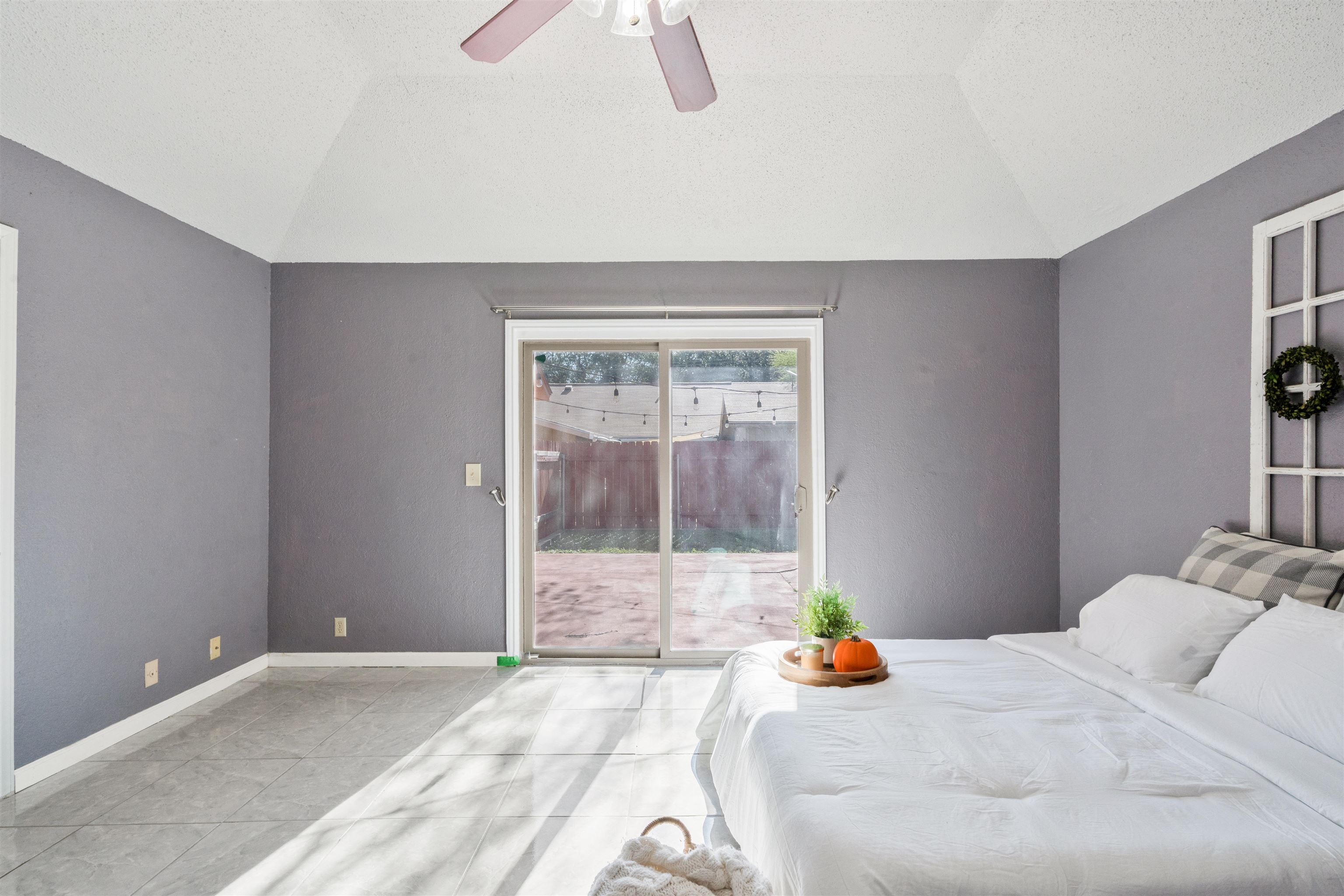 Image 17 of 37 For 1018 Fort Clark