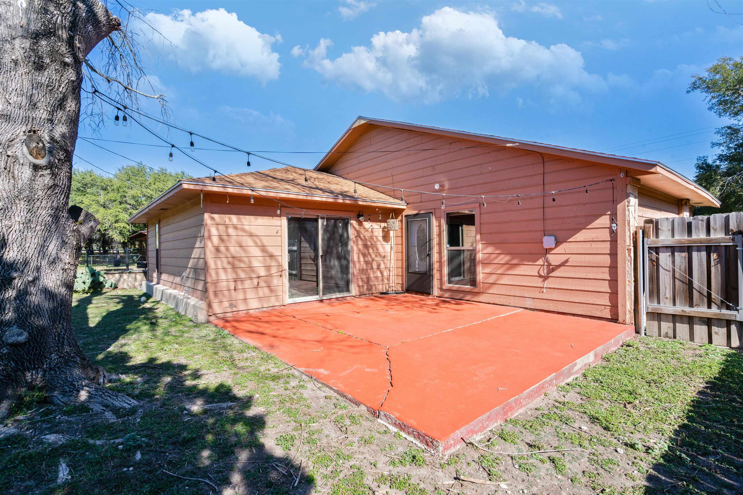 Image 27 of 37 For 1018 Fort Clark