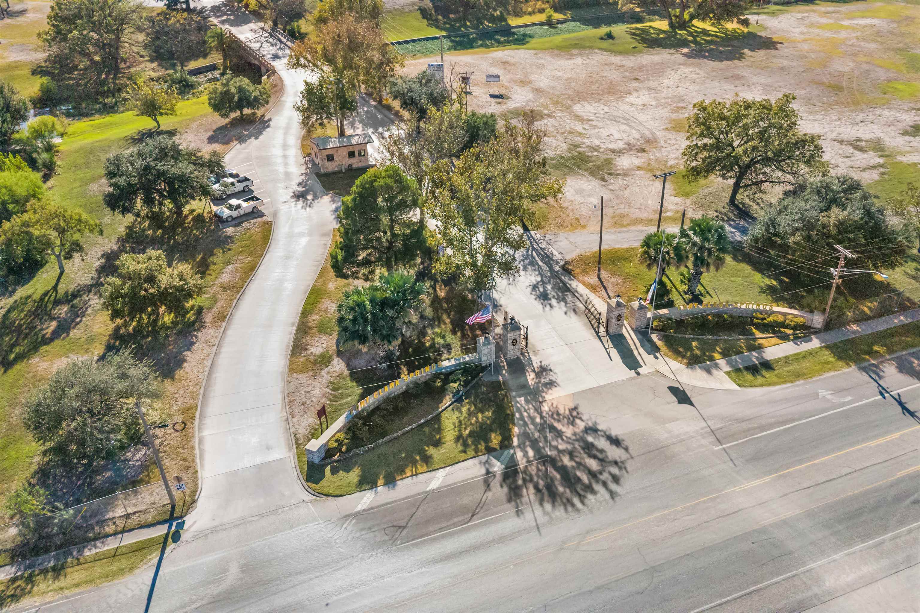 Image 35 of 37 For 1018 Fort Clark