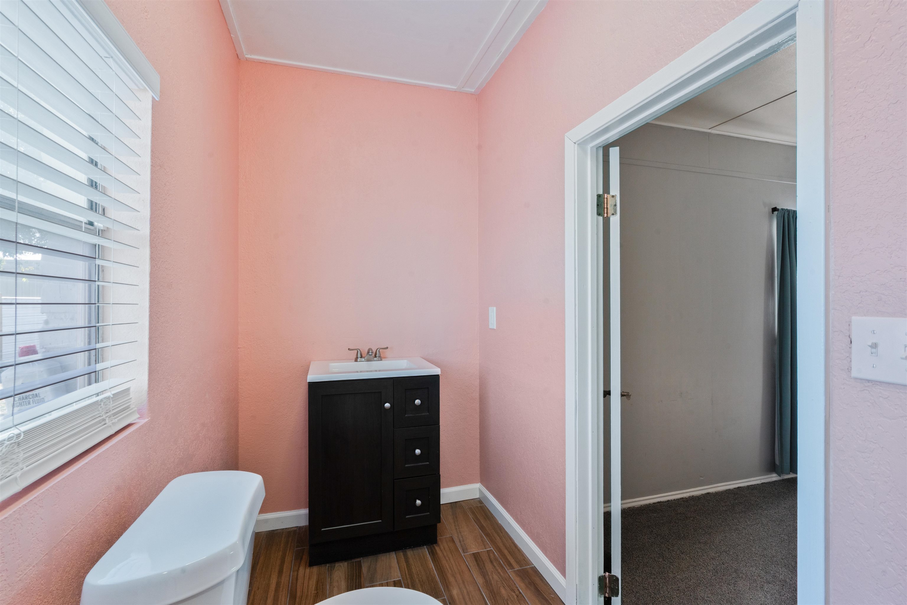 Image 11 of 21 For 1301 2nd E 