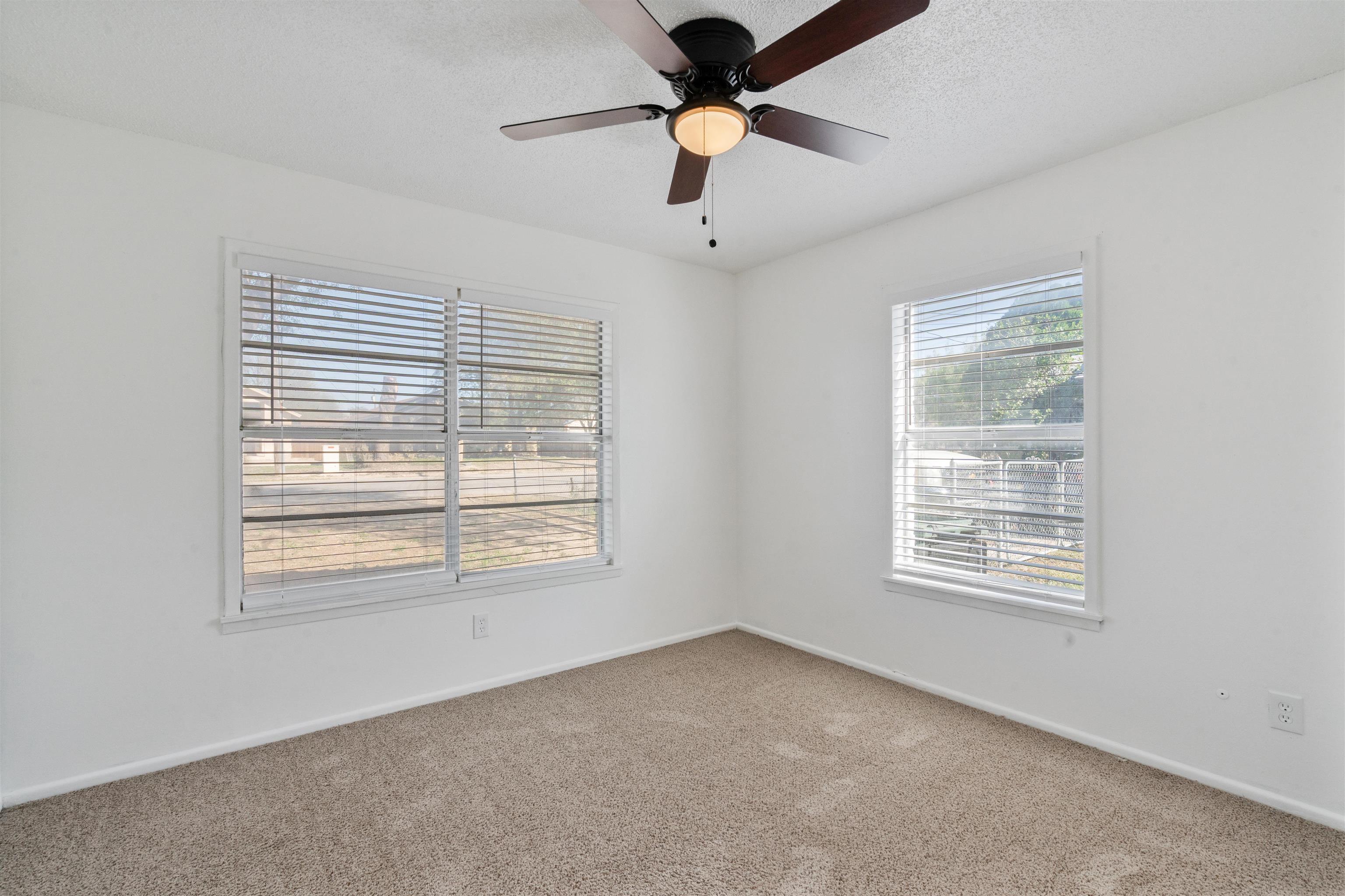 Image 15 of 21 For 1301 2nd E 