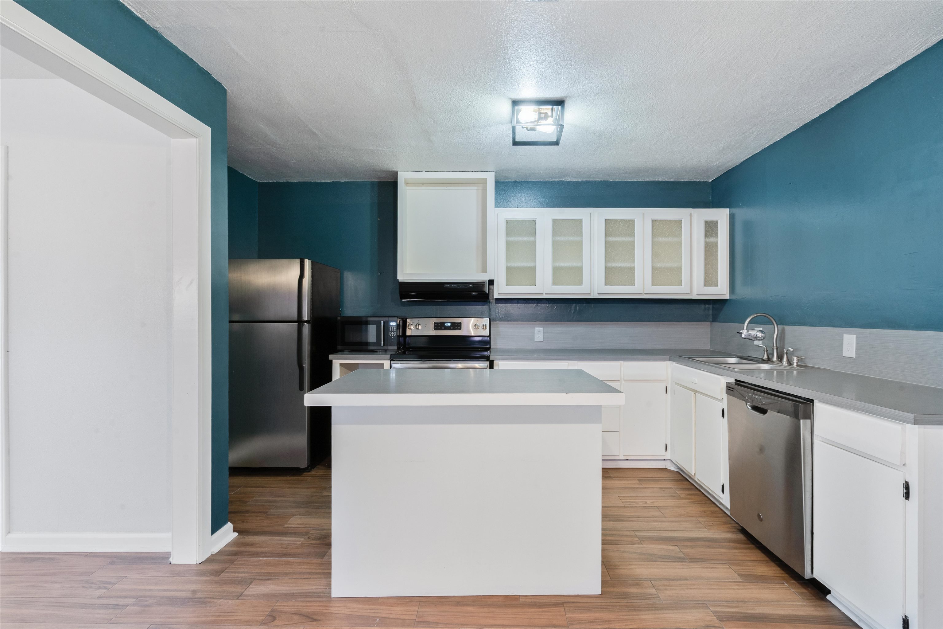 Image 7 of 21 For 1301 2nd E 