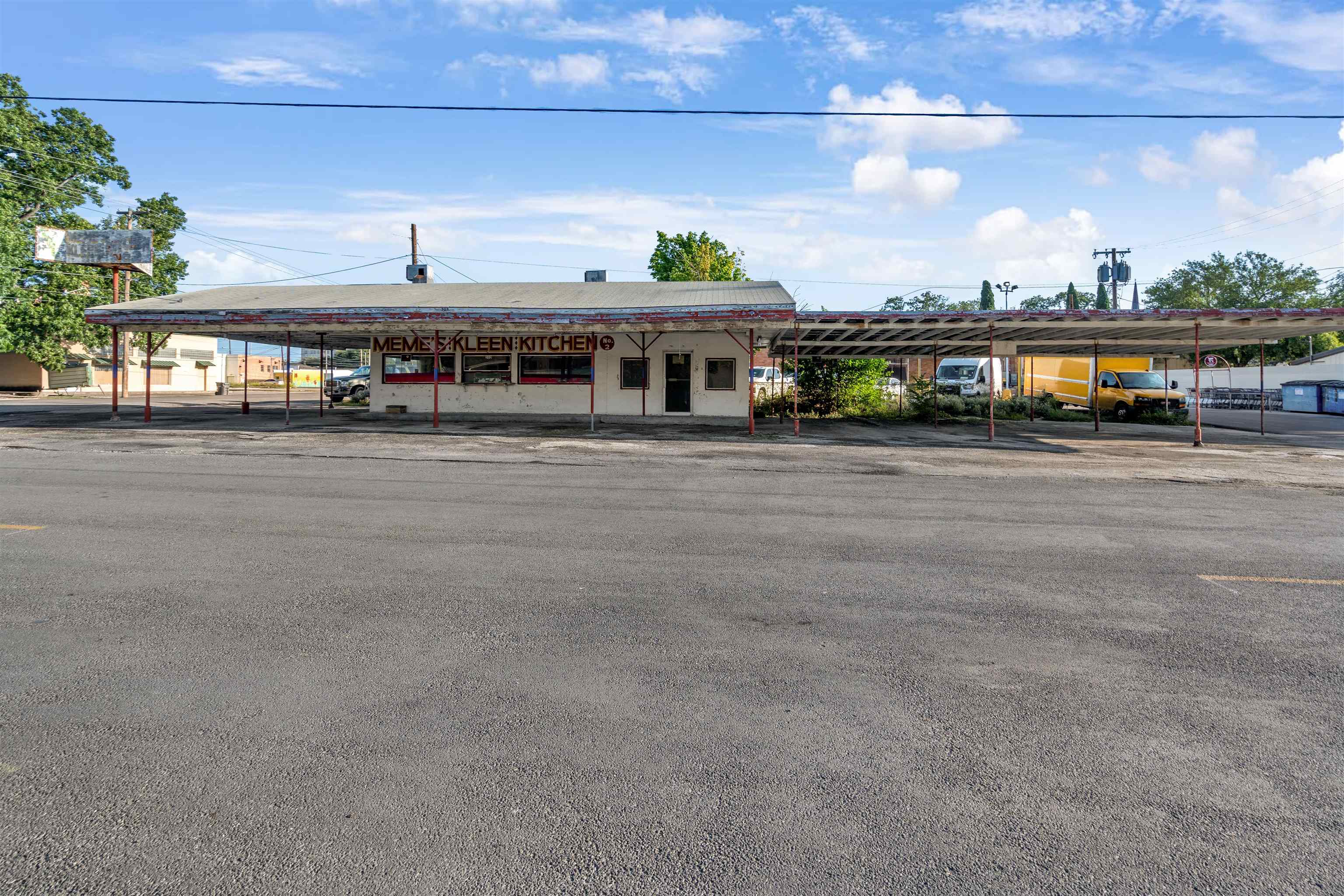 Details for 202 Canal E, Del Rio, TX 78840