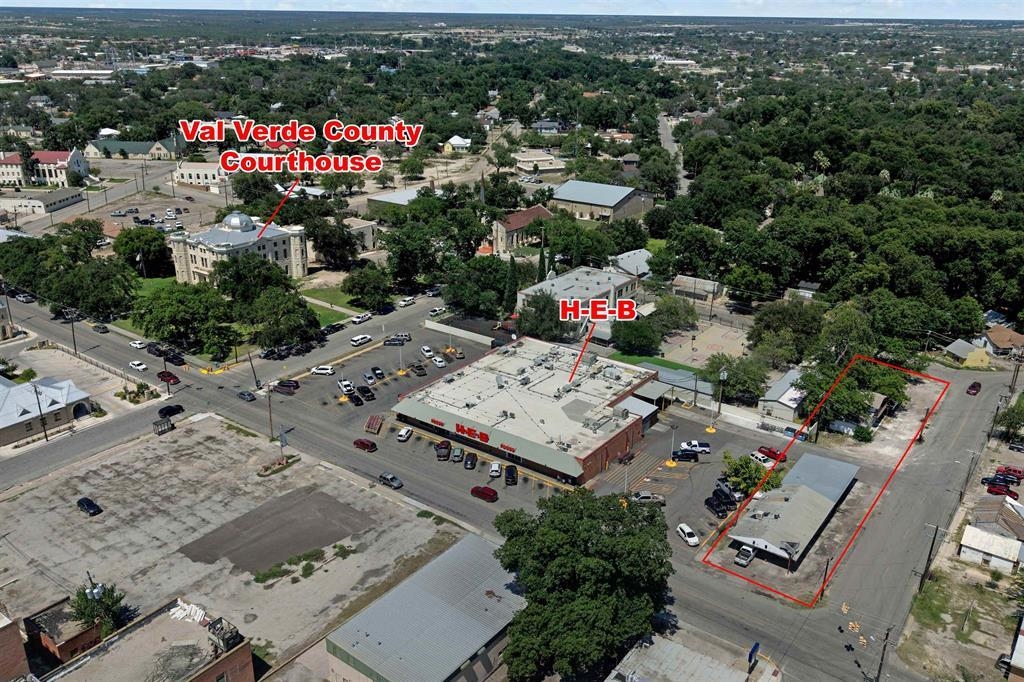 Image 13 of 13 For 202 Canal E