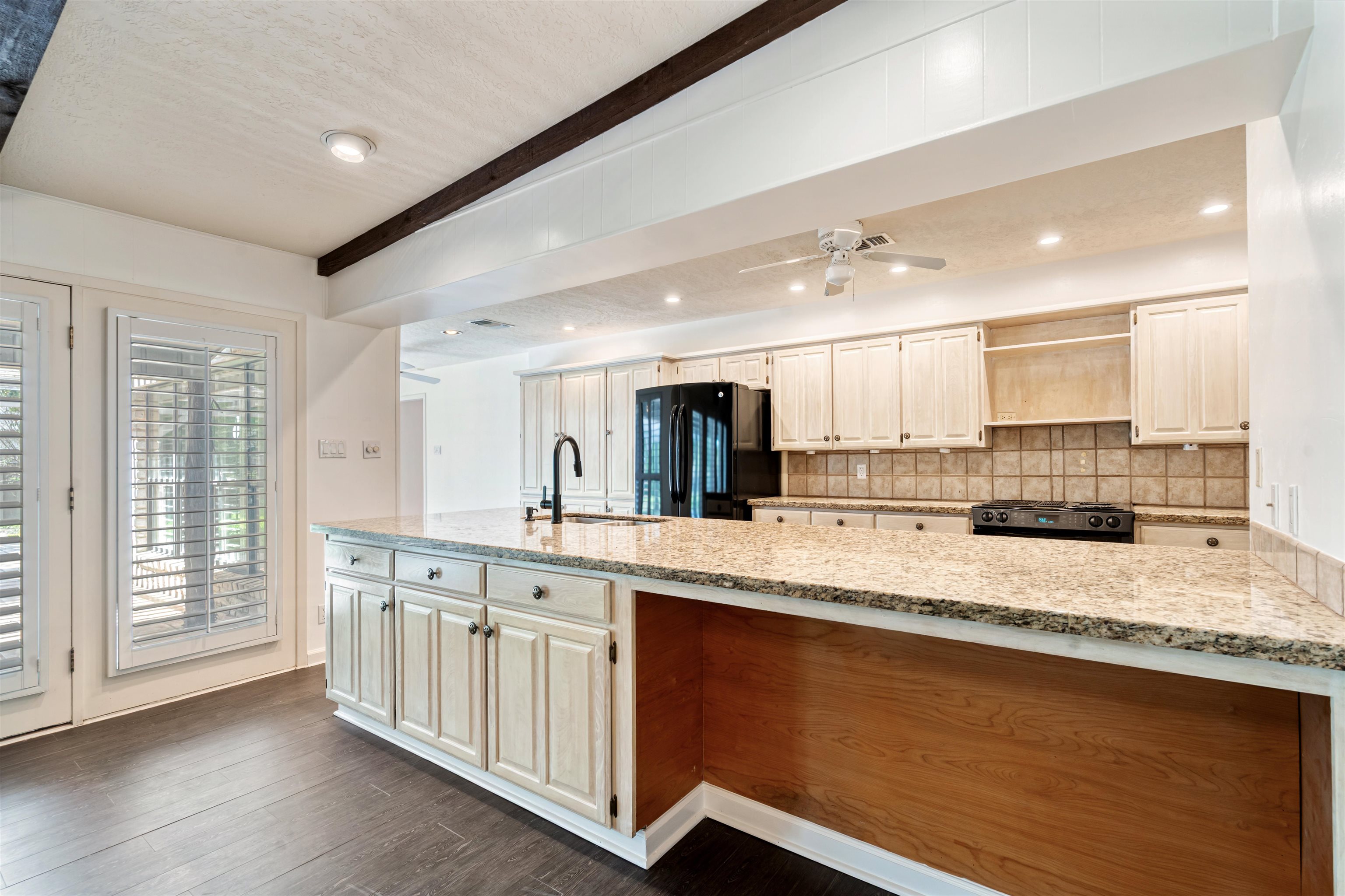 Image 10 of 48 For 108 Ceniza Hills Cir