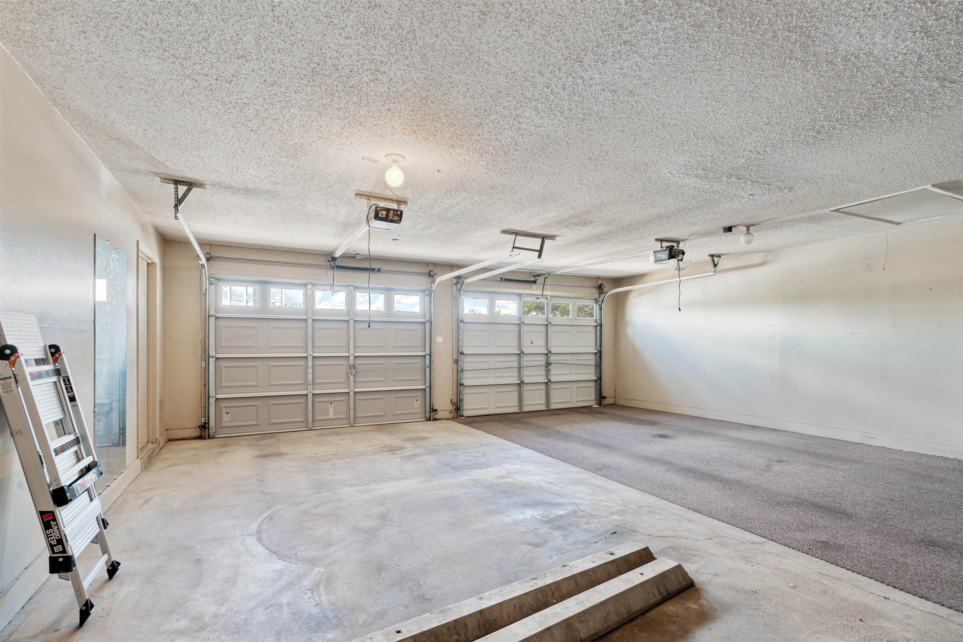 Image 41 of 48 For 108 Ceniza Hills Cir