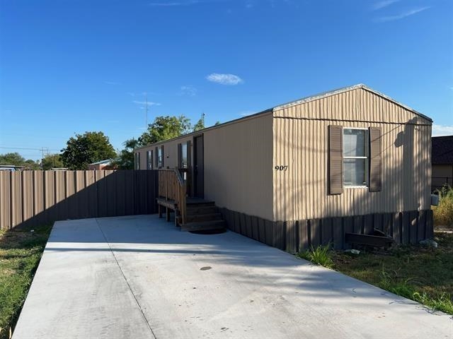 Details for 907 De La Rosa E, Del Rio, TX 78840