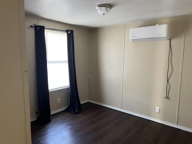 Image 9 of 9 For 907 De La Rosa E