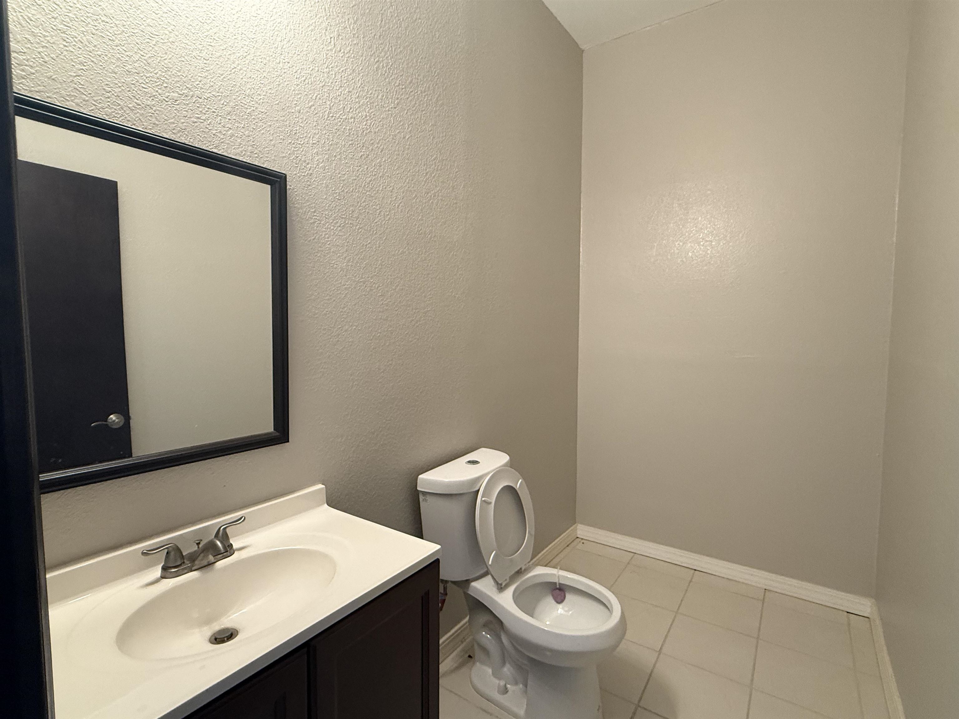 Image 12 of 29 For 105 Margaret