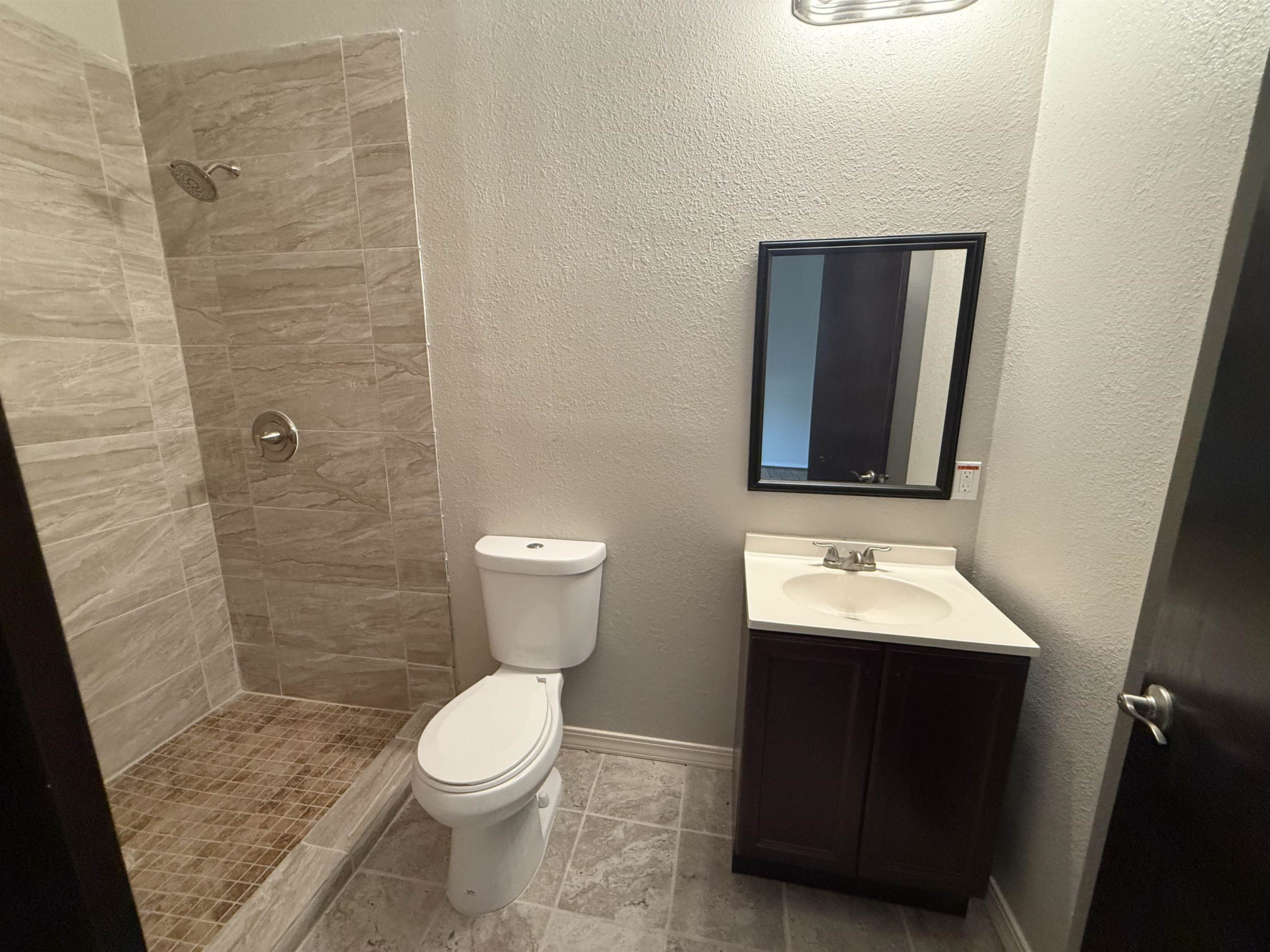 Image 28 of 29 For 105 Margaret