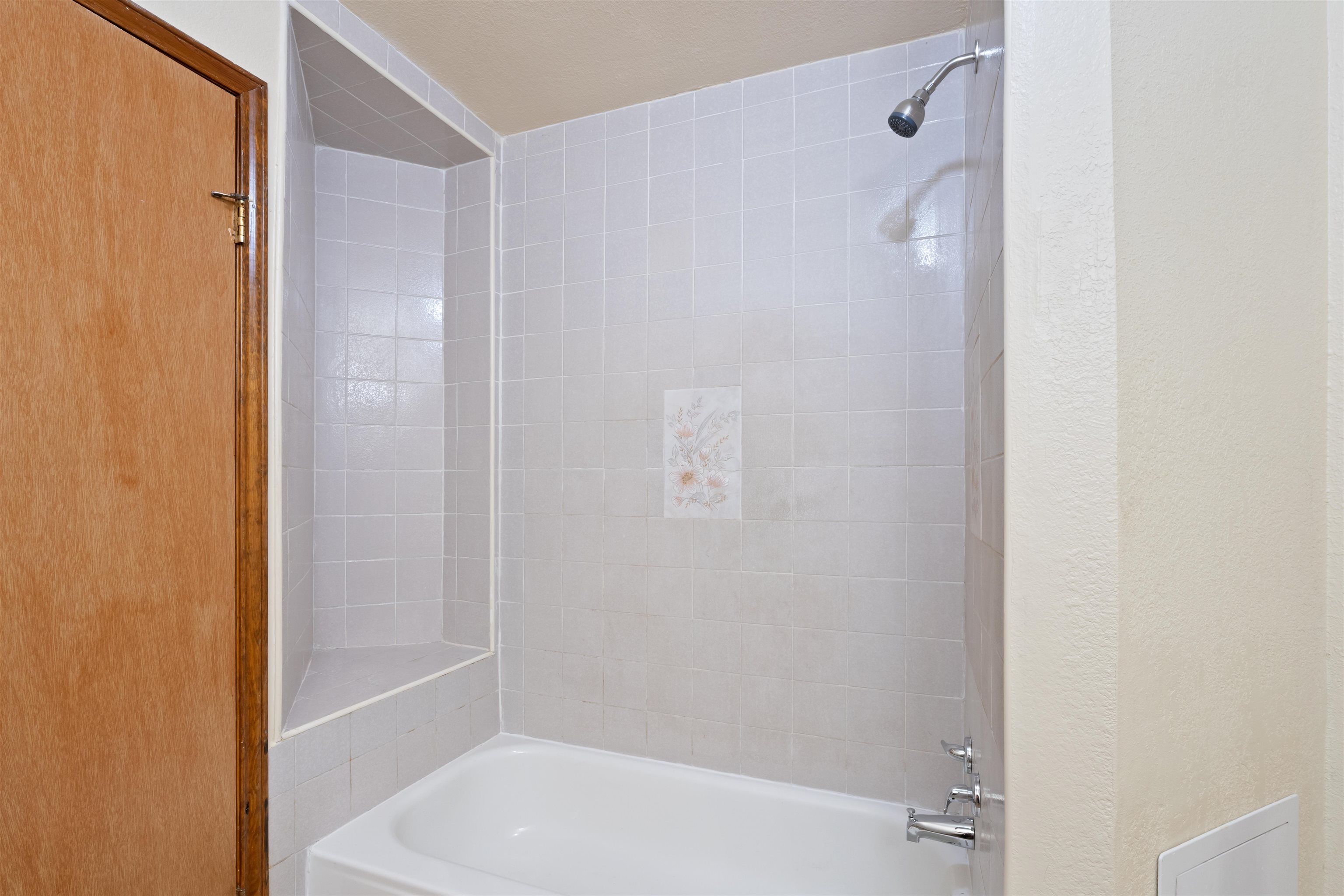 Image 17 of 23 For 104 Virgie