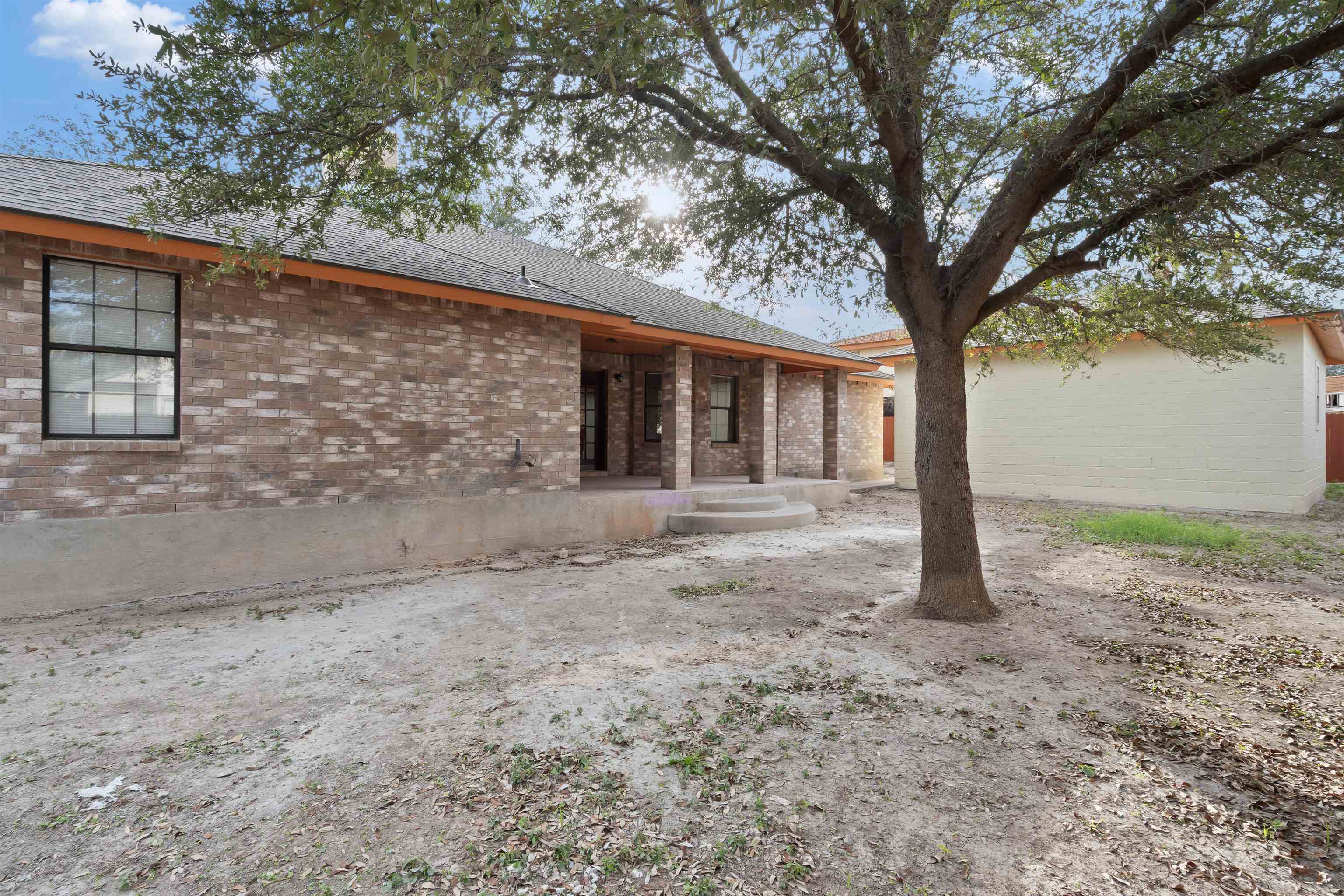 Image 22 of 23 For 104 Virgie