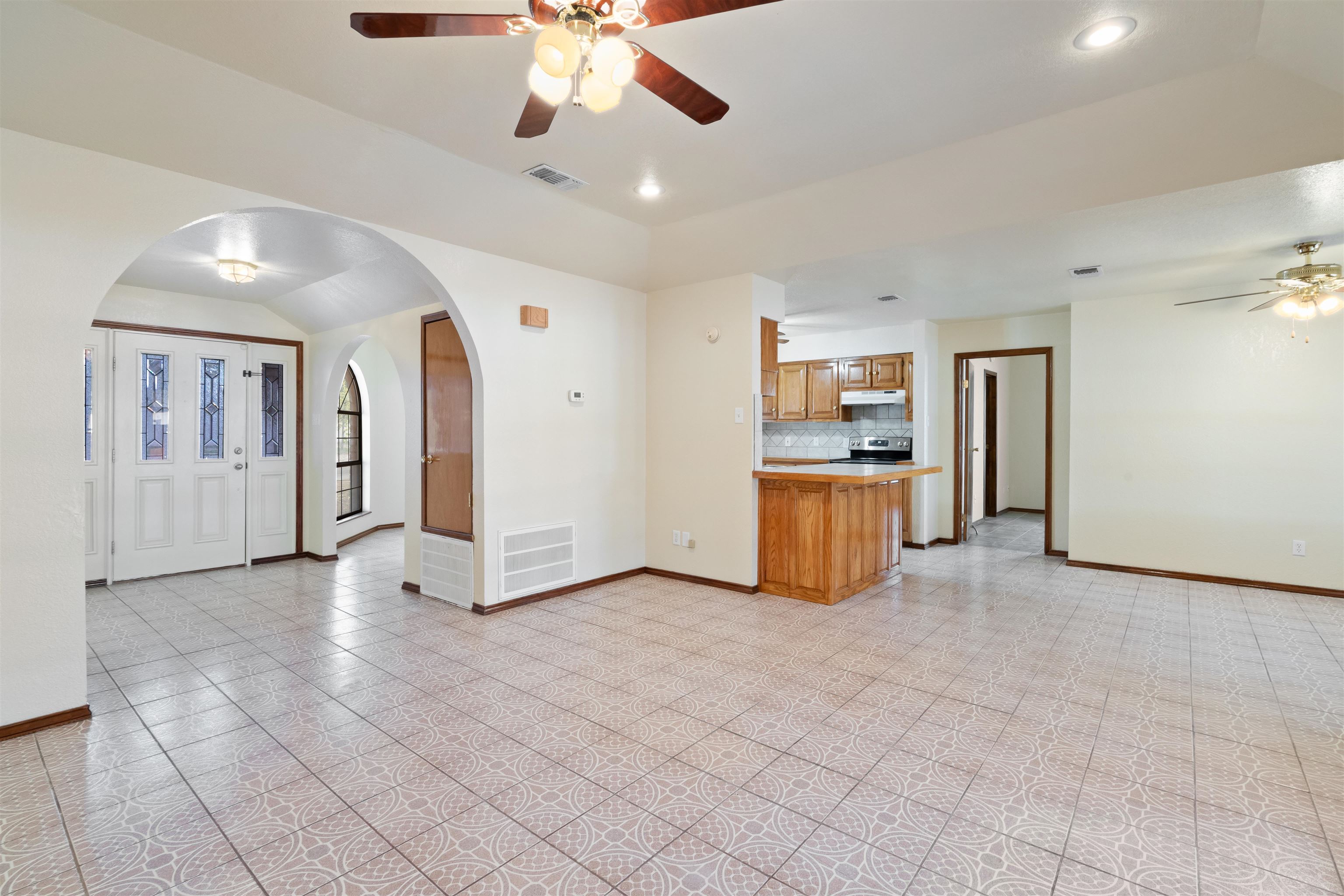 Image 3 of 23 For 104 Virgie