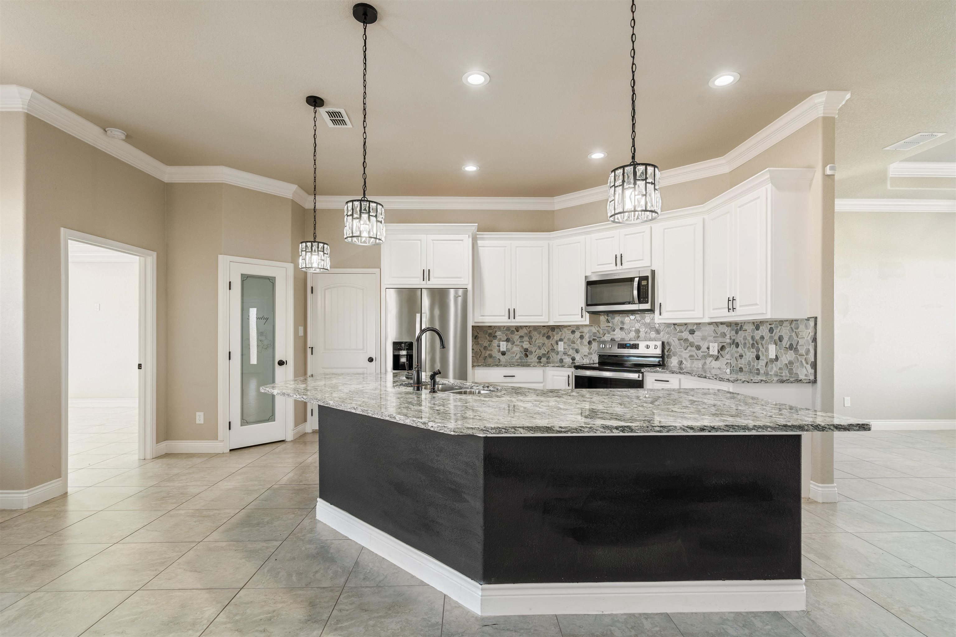 Image 4 of 21 For 122 Little Bighorn