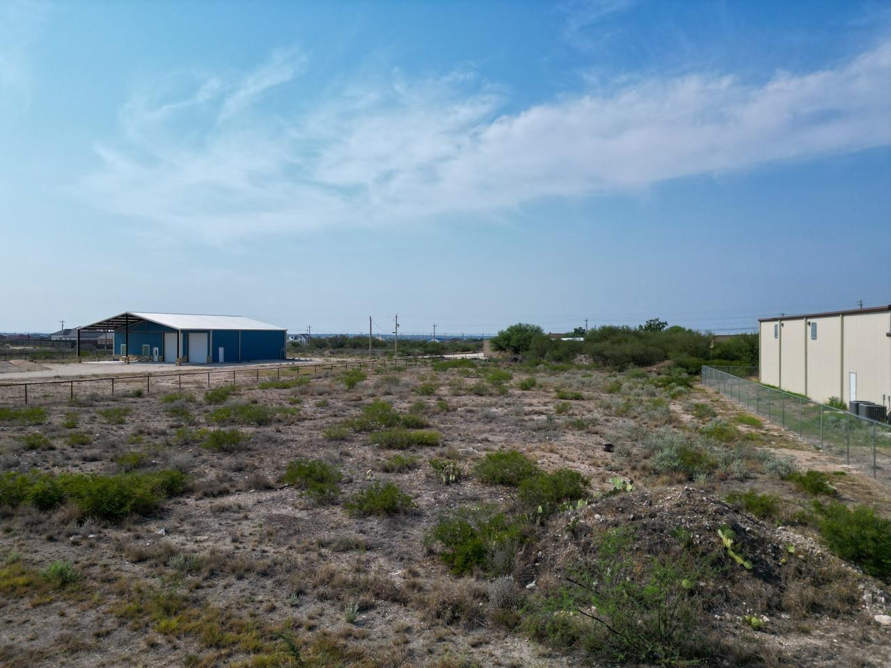 Image 3 of 15 For 7582 Us Hwy 90 W