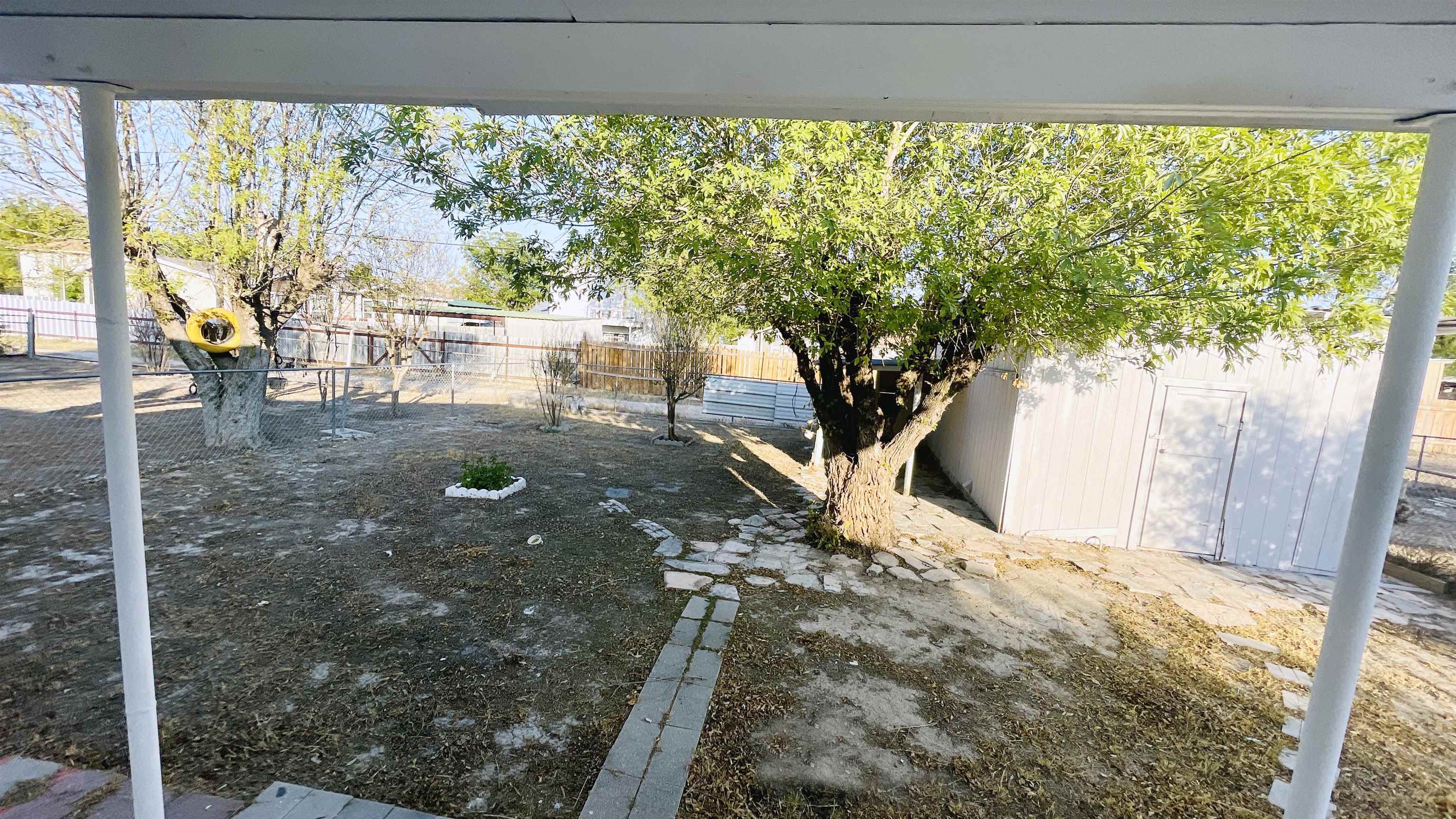 Image 5 of 20 For 405 Bowie E